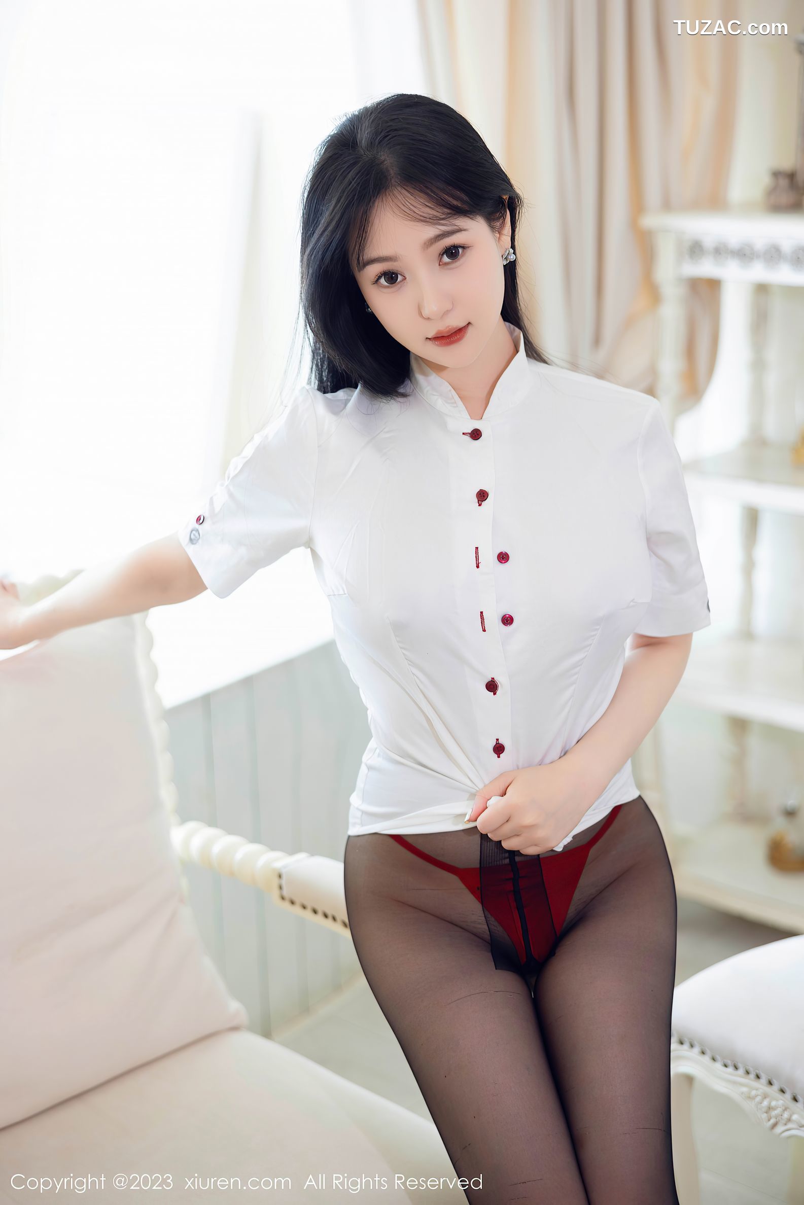 XiuRen秀人网-7037-柚琪Rich-白衫红裙黑丝丰臀-2023.07.06