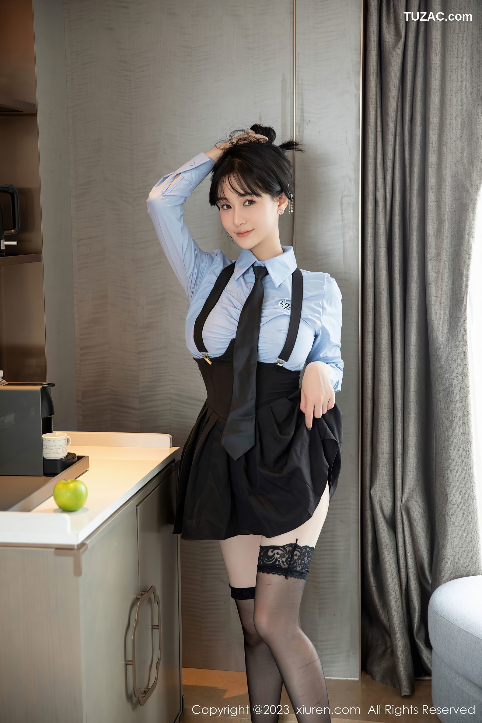XiuRen秀人网-7140-柚琪Rich-蓝衫黑裙学生装黑丝-2023.07.26