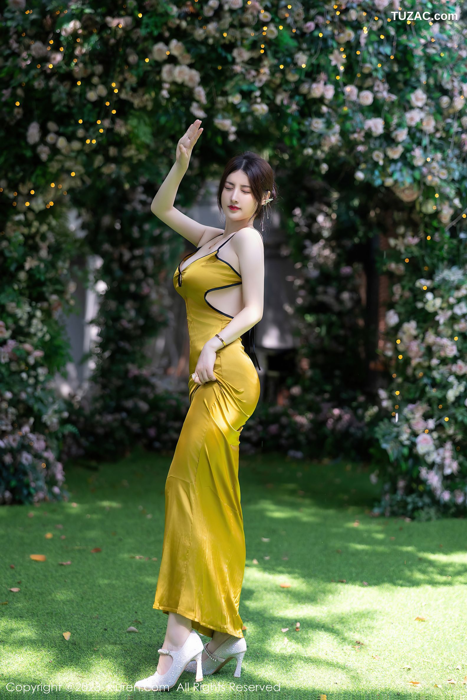 XiuRen秀人网-7302-诗诗kiki-黄色吊带长裙-2023.08.29