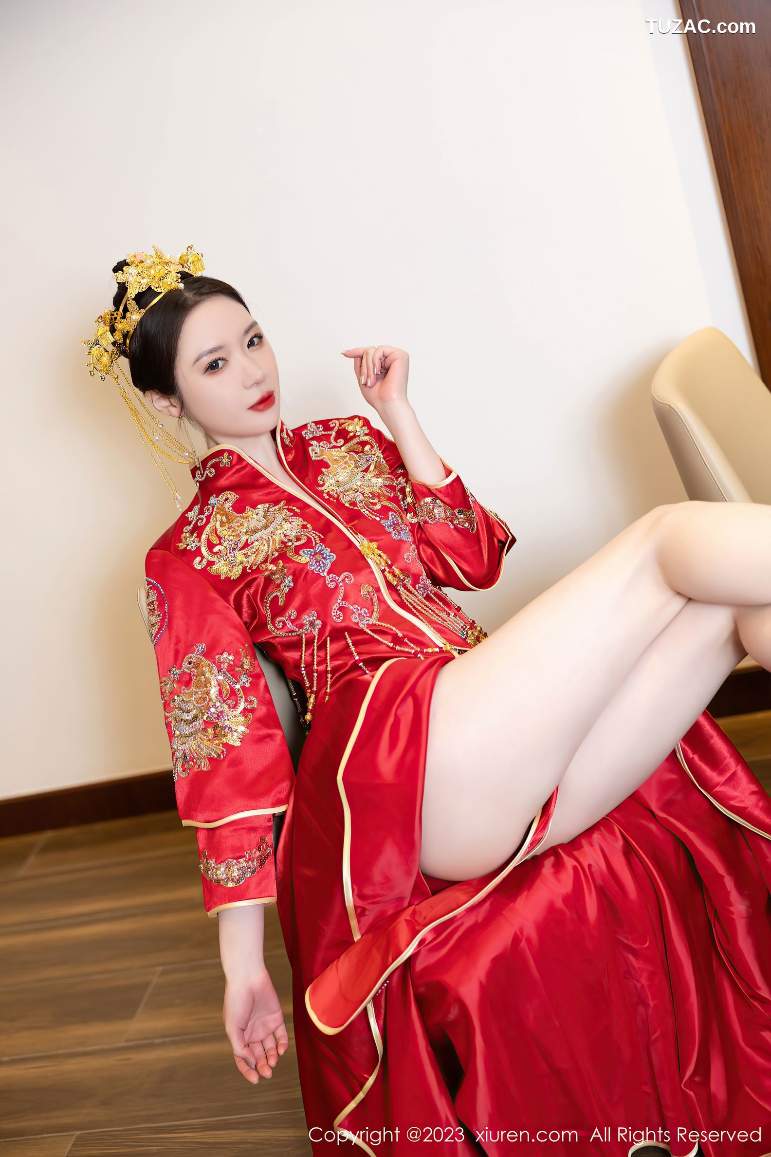 XiuRen秀人网-7766-梦心玥-红色中式婚服红肚兜-2023.12.05