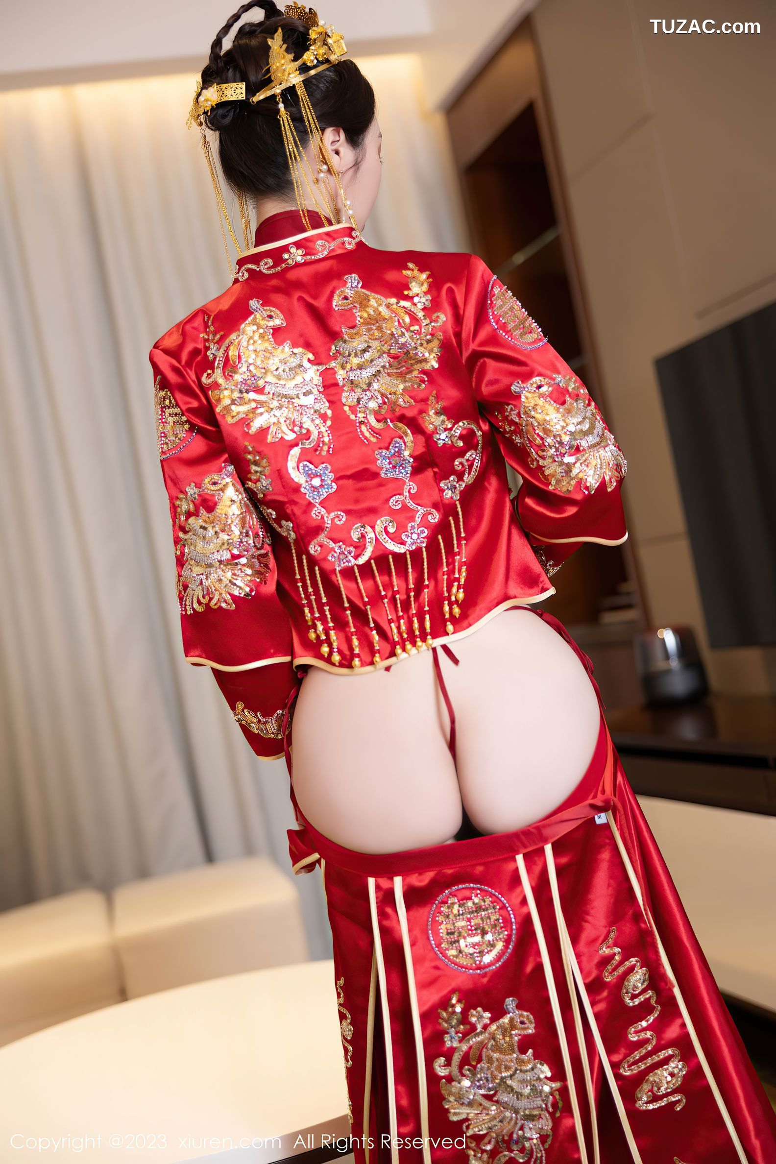 XiuRen秀人网-7766-梦心玥-红色中式婚服红肚兜-2023.12.05