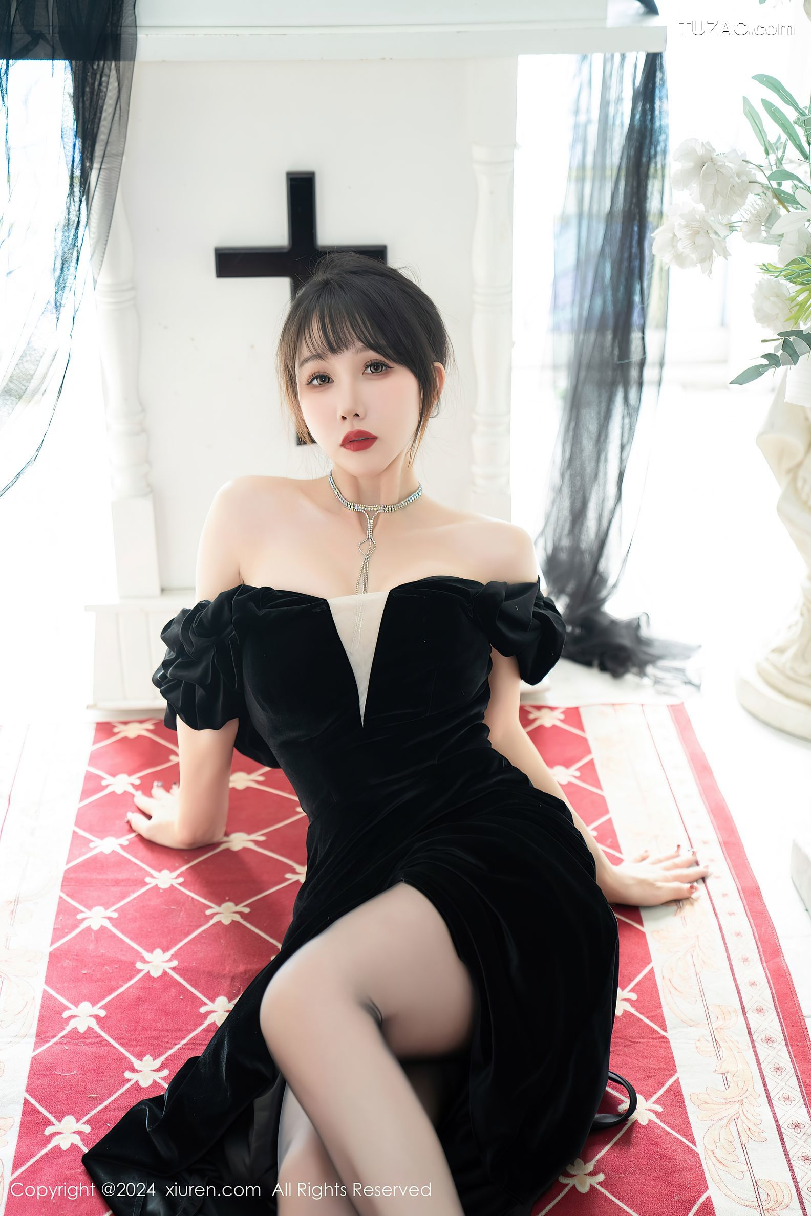 XiuRen秀人网-8070-波巧酱-黑色礼服裙黑蕾丝内衣黑丝-2024.02.05