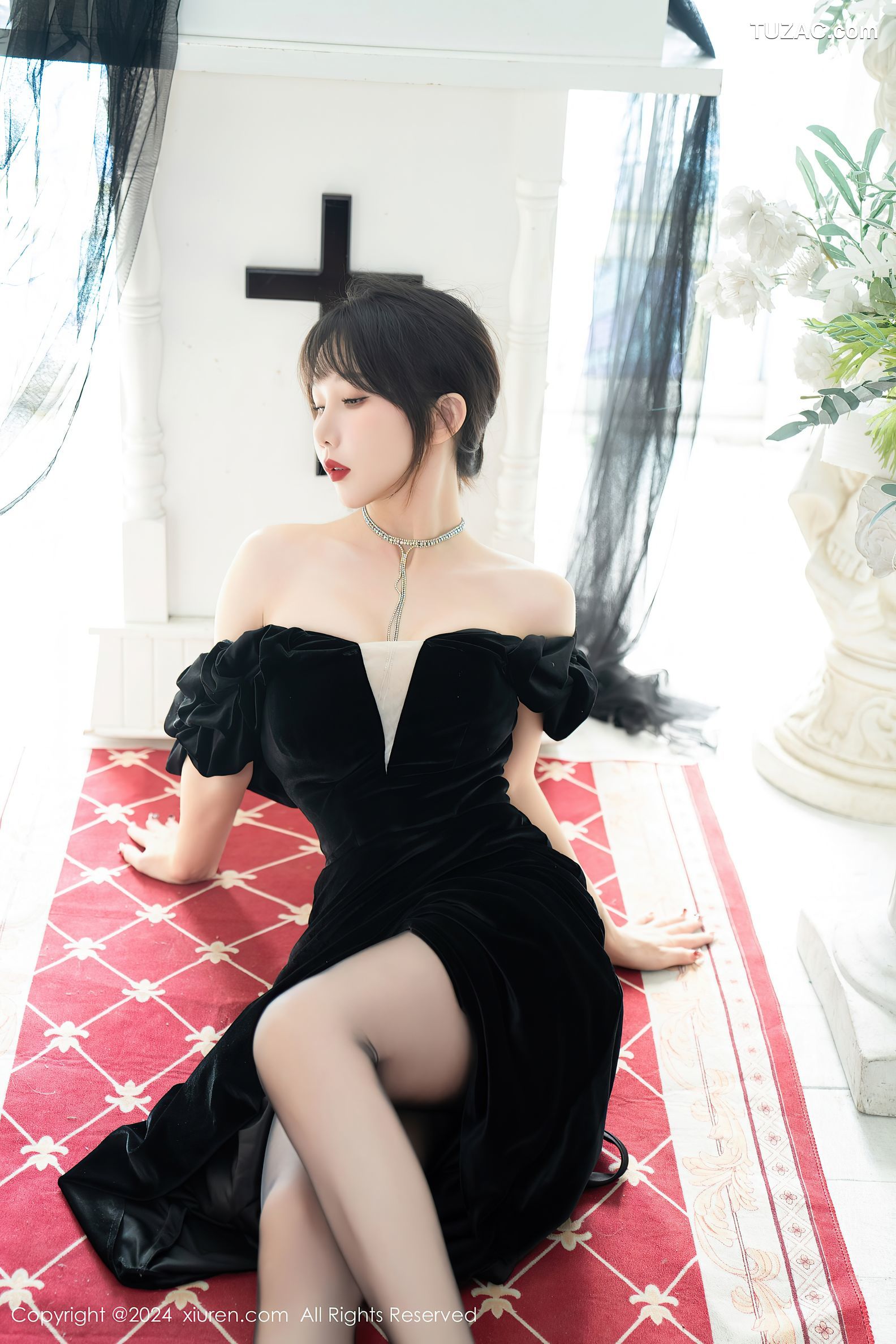 XiuRen秀人网-8070-波巧酱-黑色礼服裙黑蕾丝内衣黑丝-2024.02.05