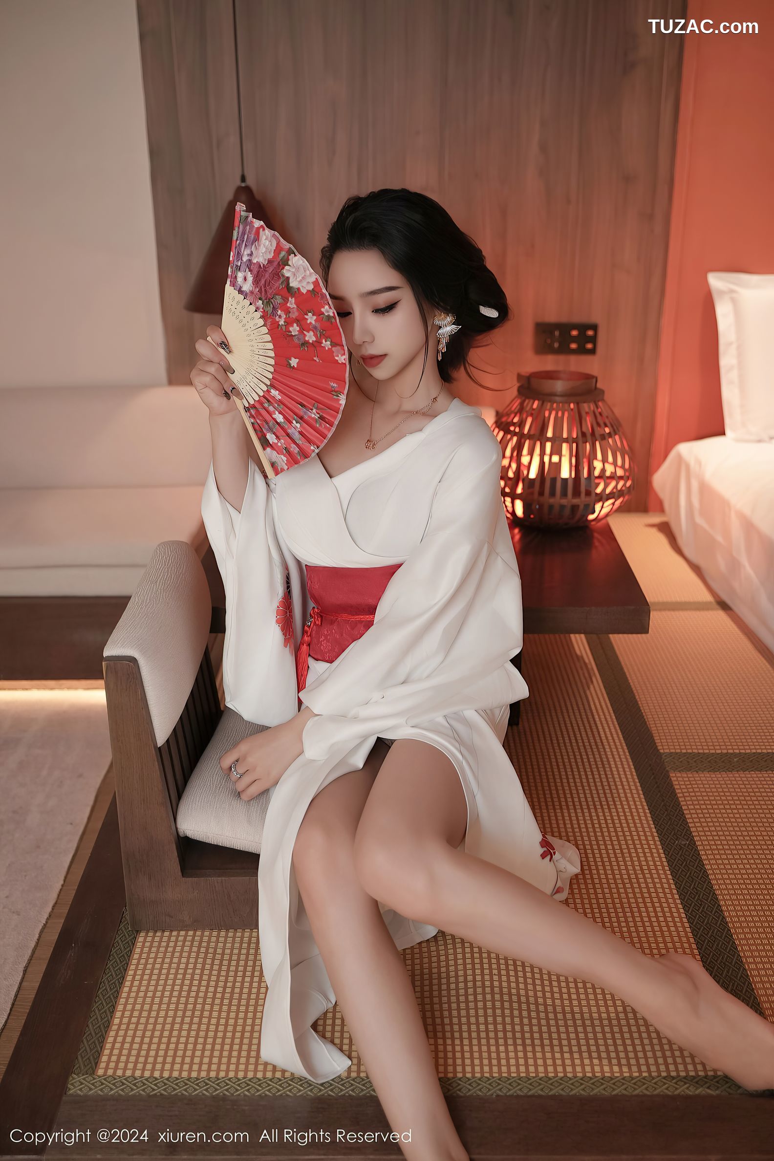 XiuRen秀人网-8367-苏曼兮-白色和服红绑带红色扇子-2024.04.10