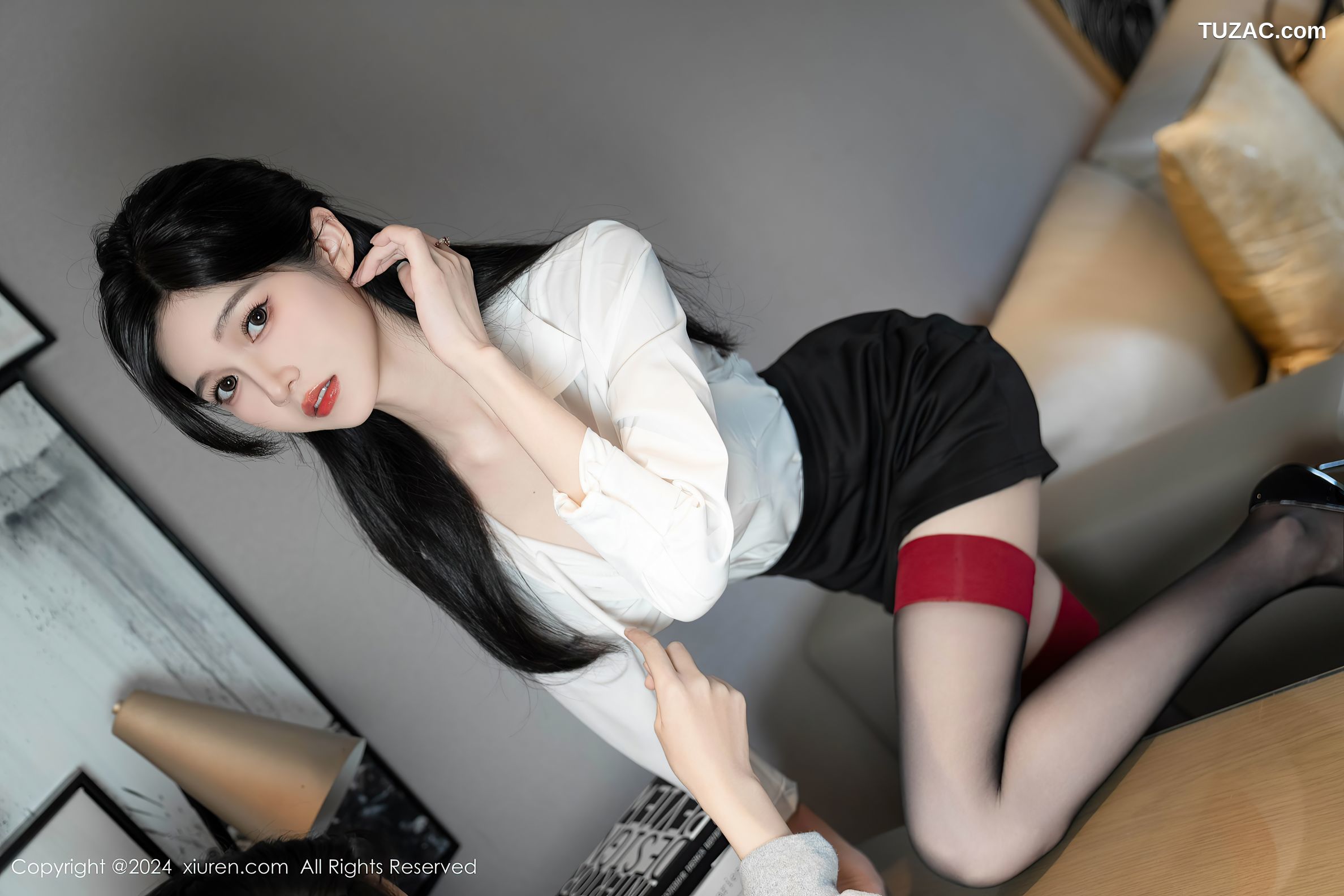 XiuRen秀人网-8697-程程程-OL白衬衫黑短裙黑丝-2024.06.13