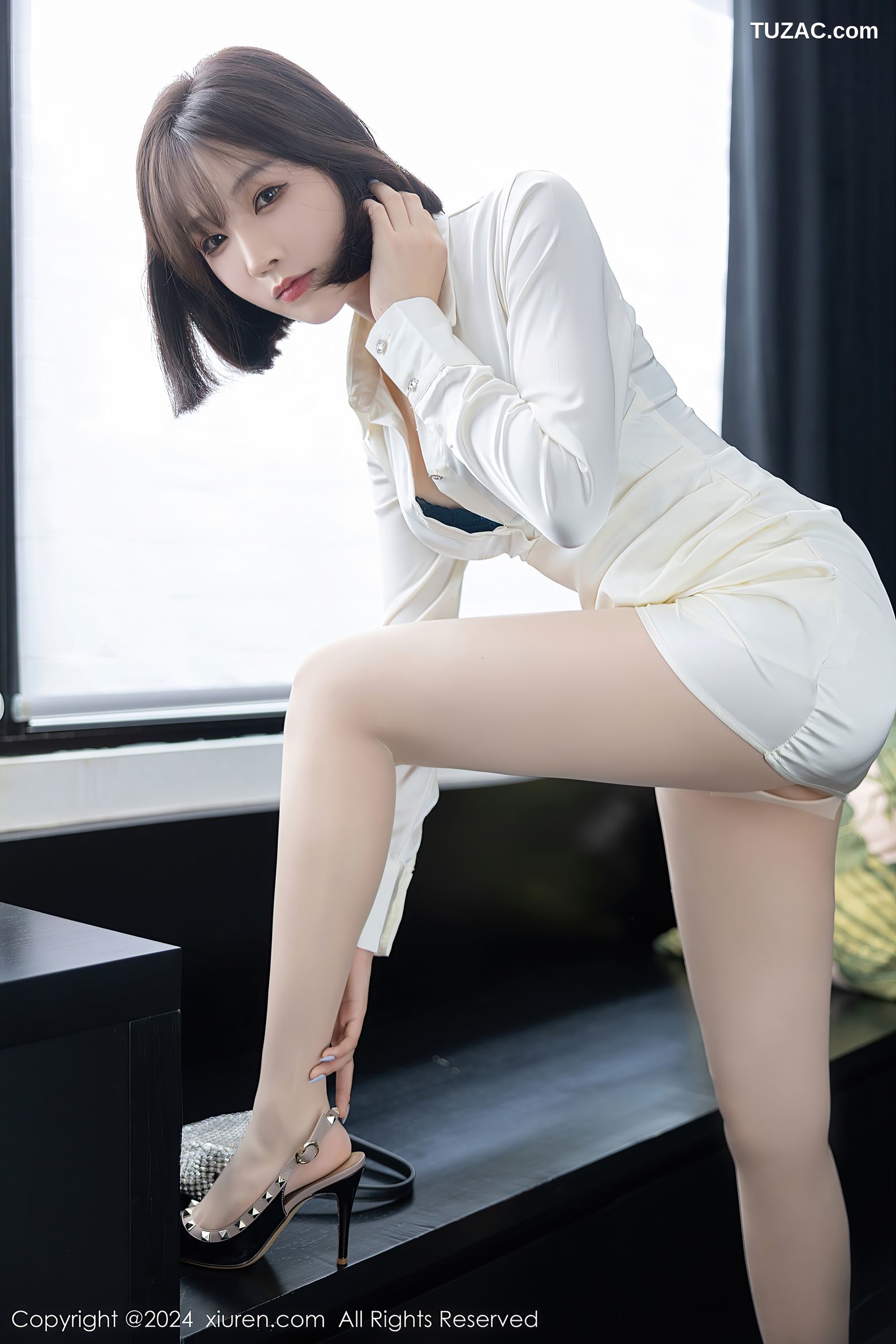 XiuRen秀人网-8963-徐莉芝Booty-PL白色连衣短裙蓝色内衣-2024.08.02
