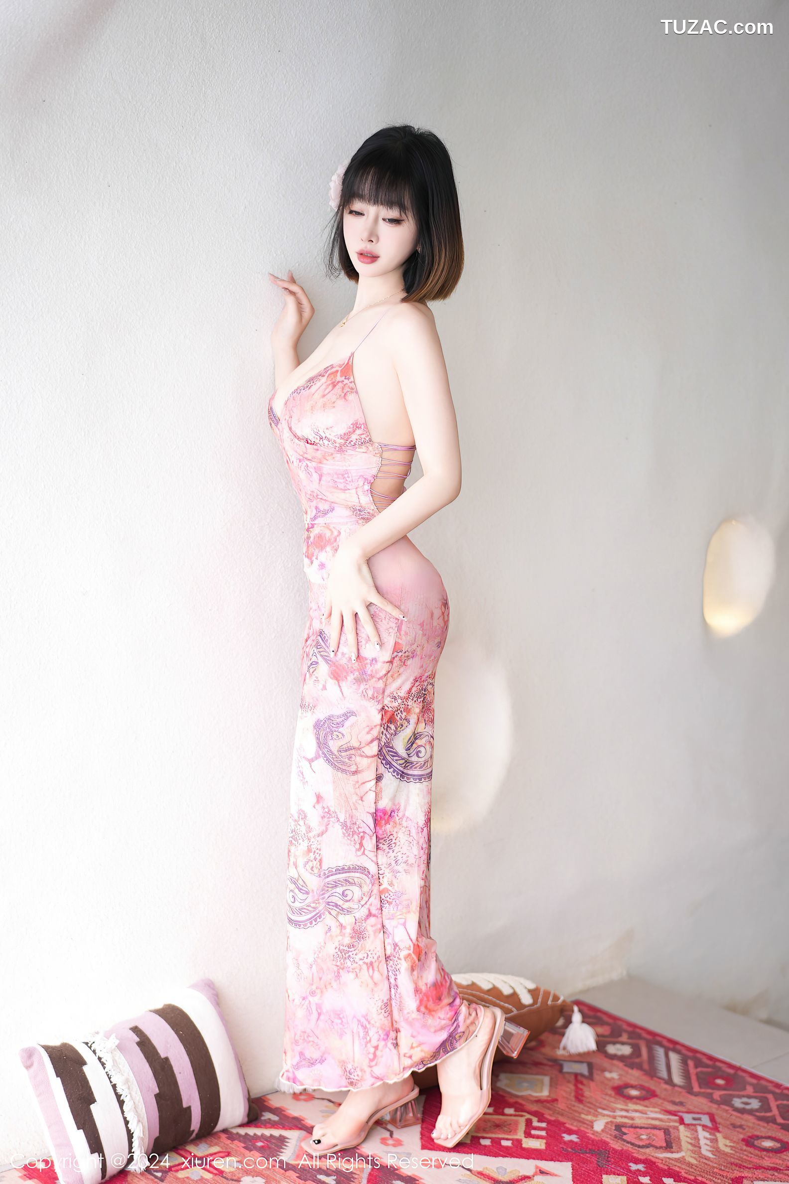 XiuRen秀人网-9025-王雨纯-大理旅拍-粉色长裙爆乳-2024.08.16