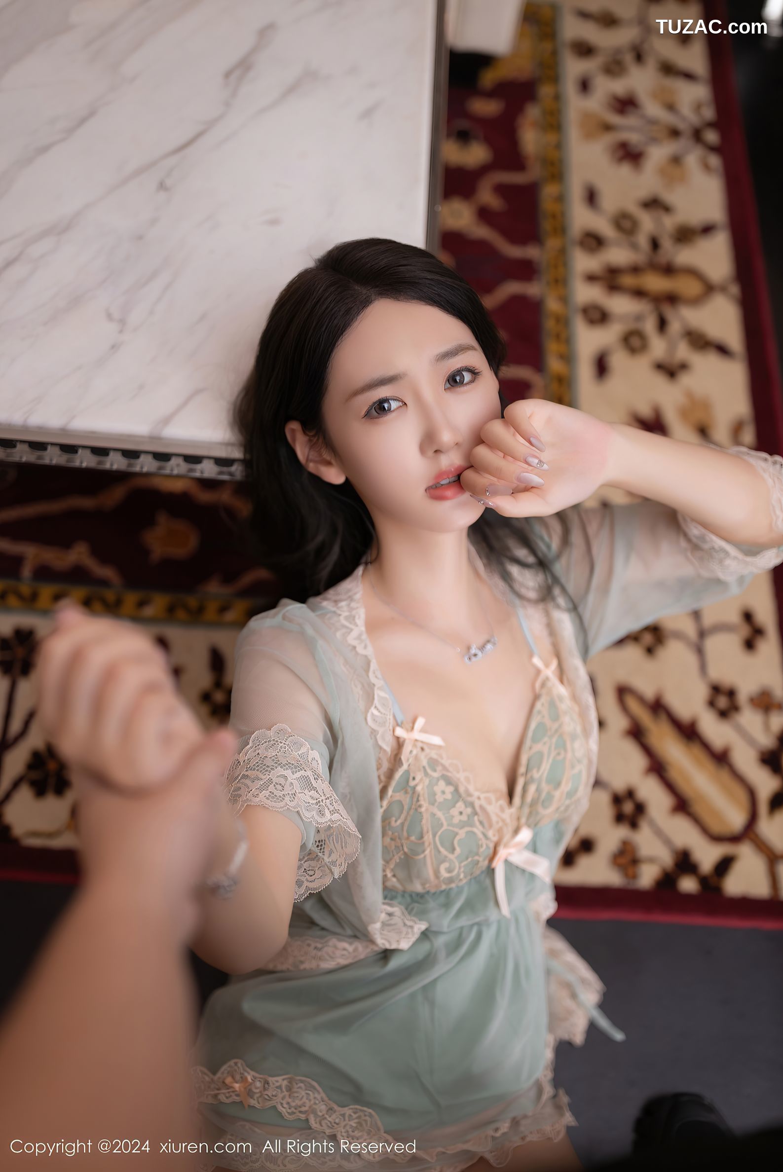 XiuRen秀人网-9069-唐安琪-外卖主题-淡绿薄纱睡衣被侵犯-2024.08.26