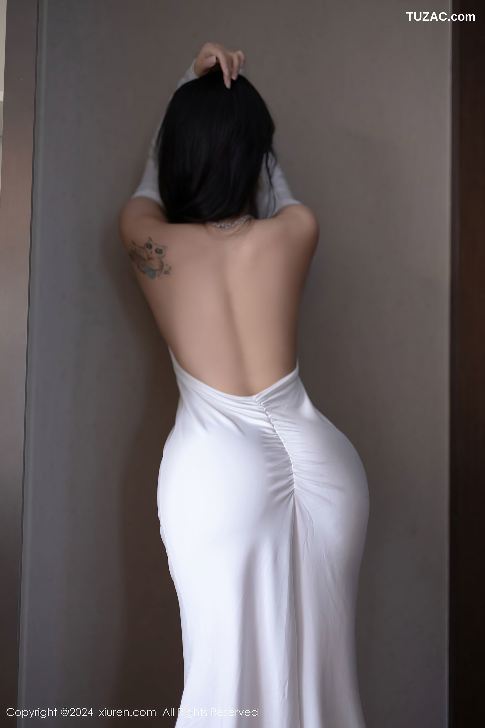 XiuRen秀人网-9115-娜比-白色紧身长裙-黑色情趣内衣黑丝-2024.09.05
