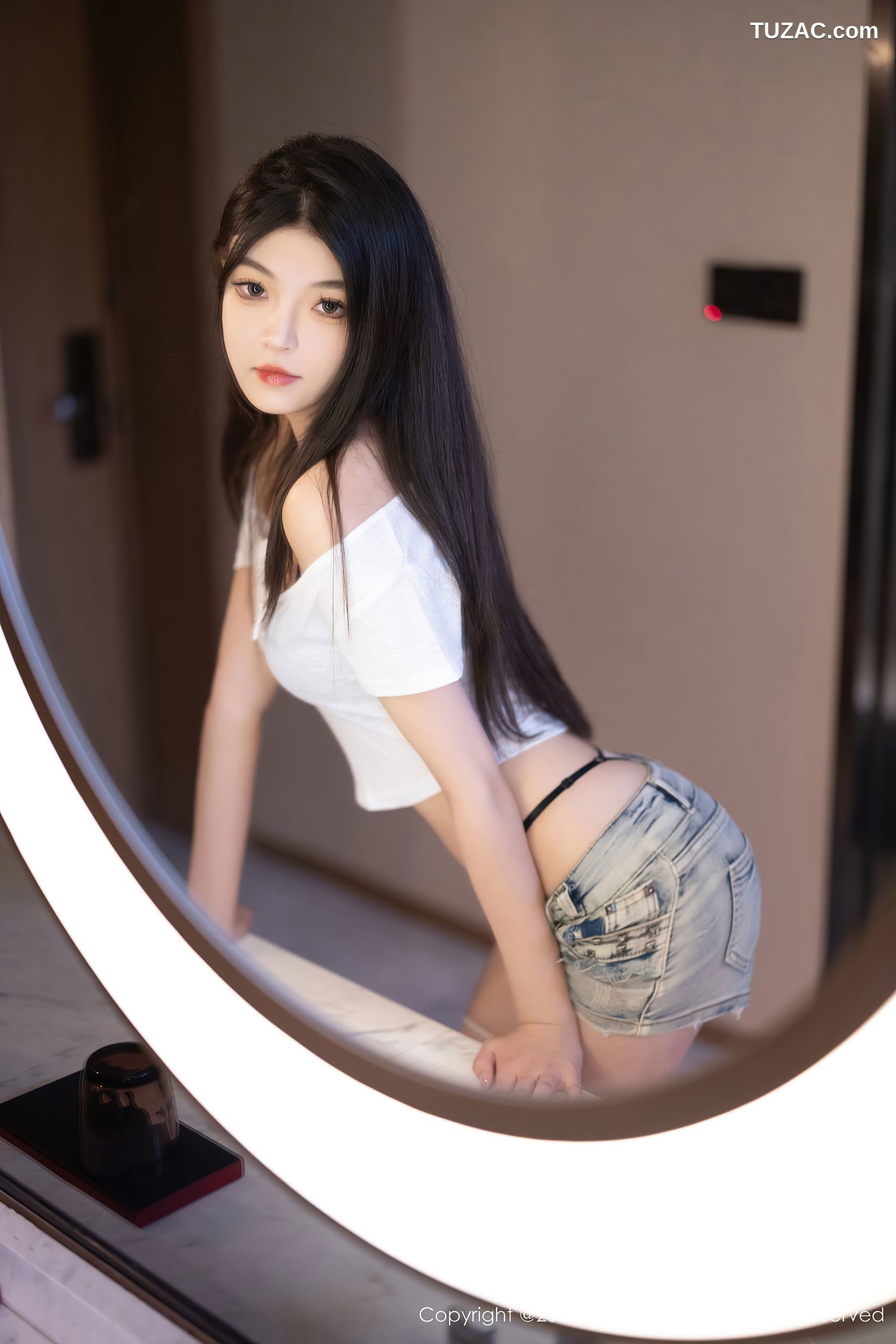 XiuRen秀人网-9141-初梦瑶-首套写真-白T超短牛仔裤美腿-2024.09.11