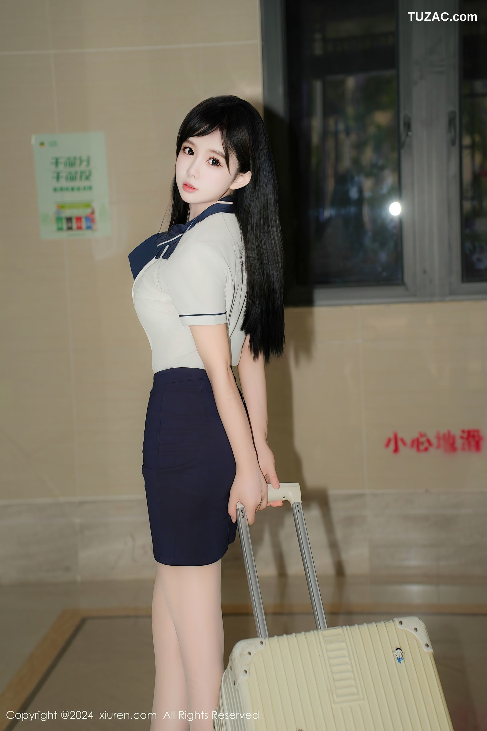 XiuRen秀人网-9154-于诺诺ise-白衫深蓝短裙空姐肉丝-2024.09.13
