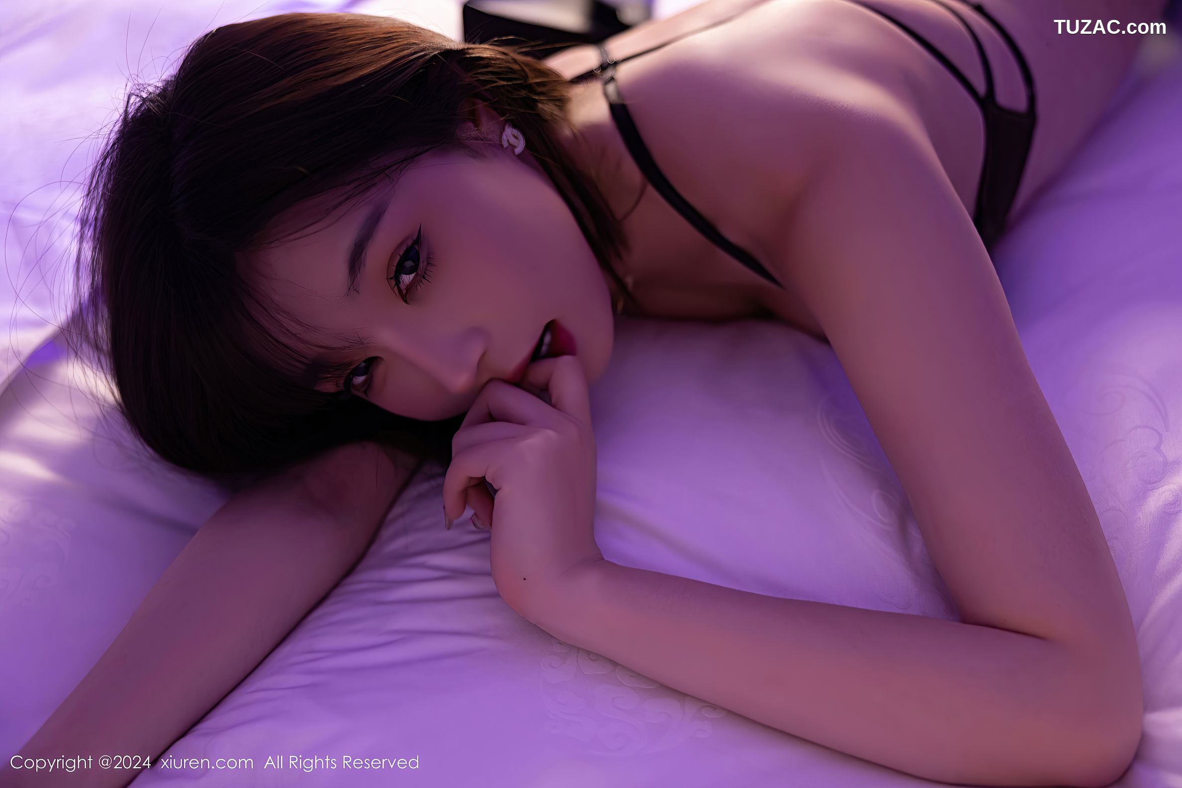 XiuRen秀人网-9157-徐莉芝Booty-黑色连衣短裙黑丝-2024.09.13