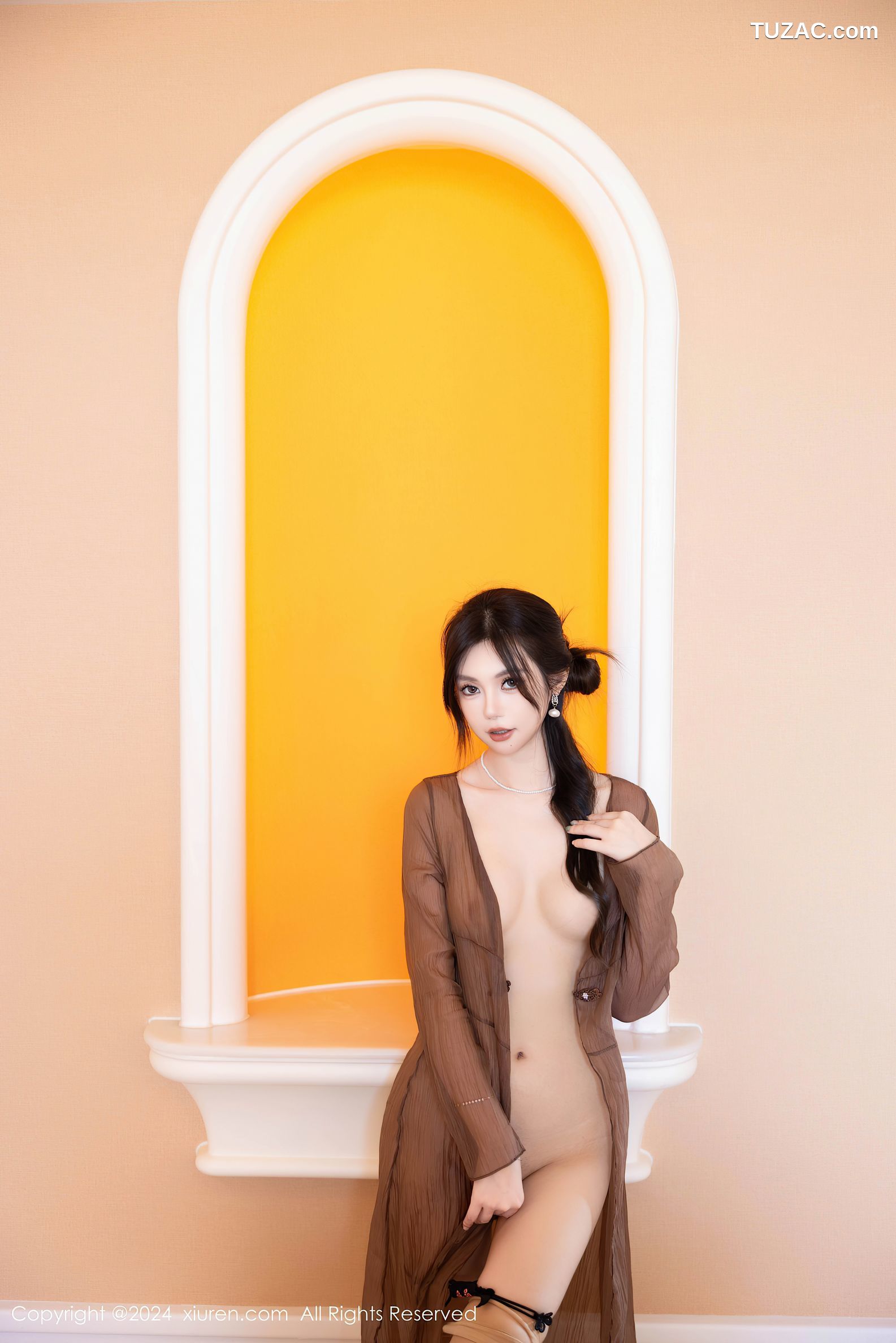 XiuRen秀人网-9161-绮里嘉ula-香肩亮丝写真-2024.09.14