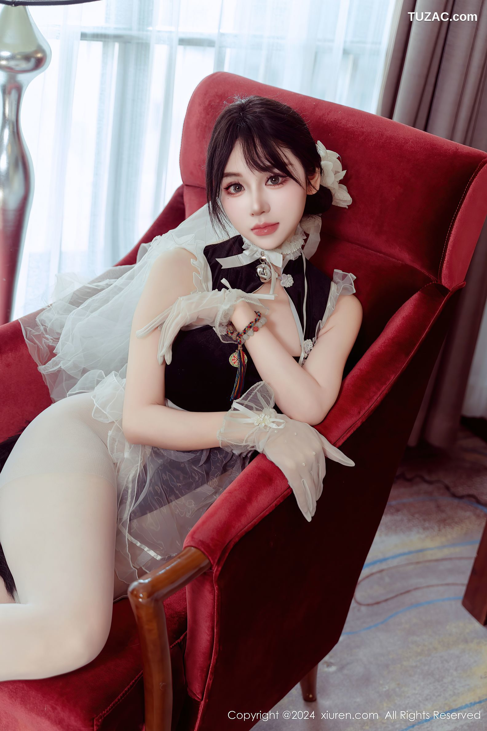 XiuRen秀人网-9197-汐汐爱吃草莓-猫系小女仆白纱爆乳-2024.09.24