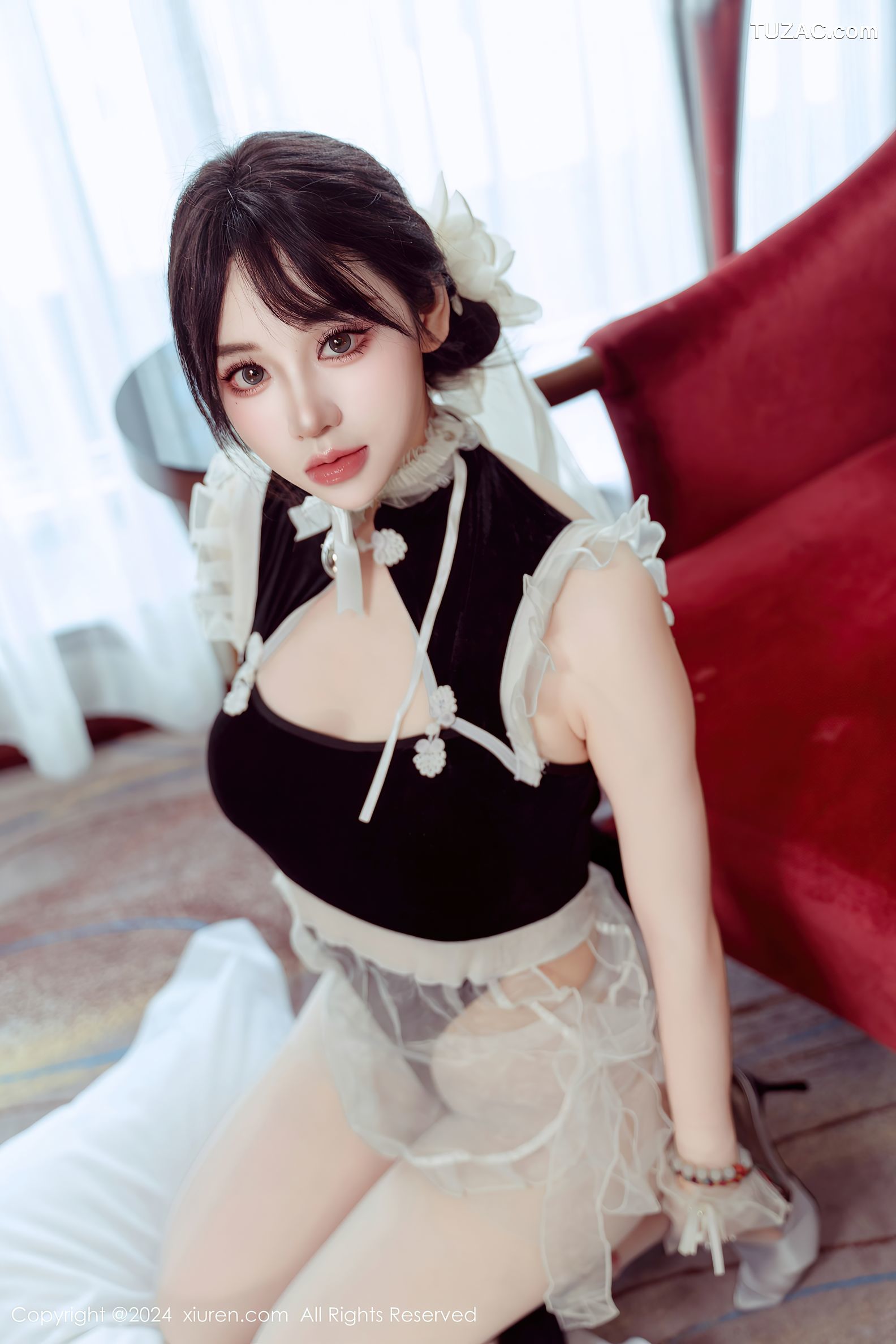 XiuRen秀人网-9197-汐汐爱吃草莓-猫系小女仆白纱爆乳-2024.09.24