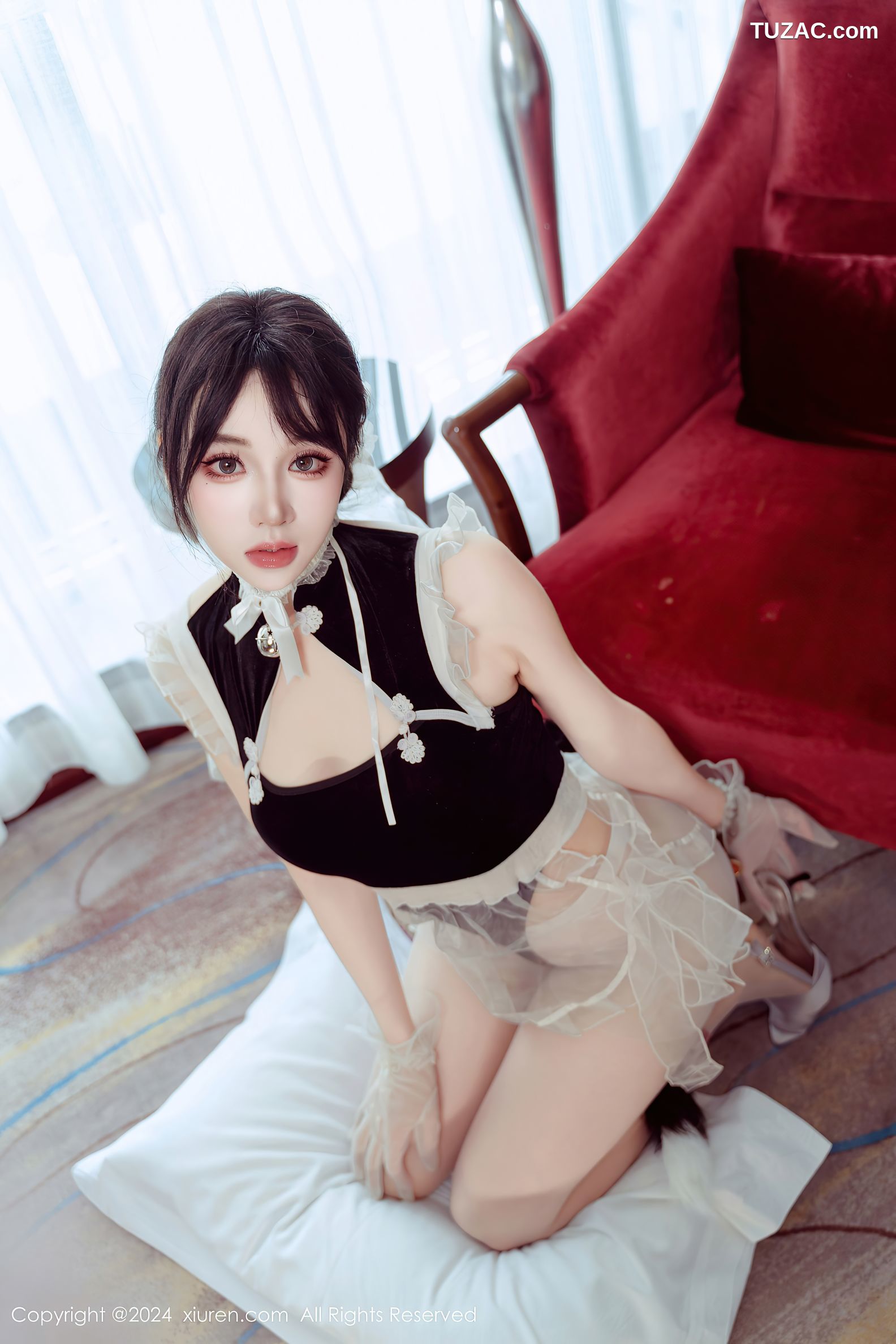 XiuRen秀人网-9197-汐汐爱吃草莓-猫系小女仆白纱爆乳-2024.09.24