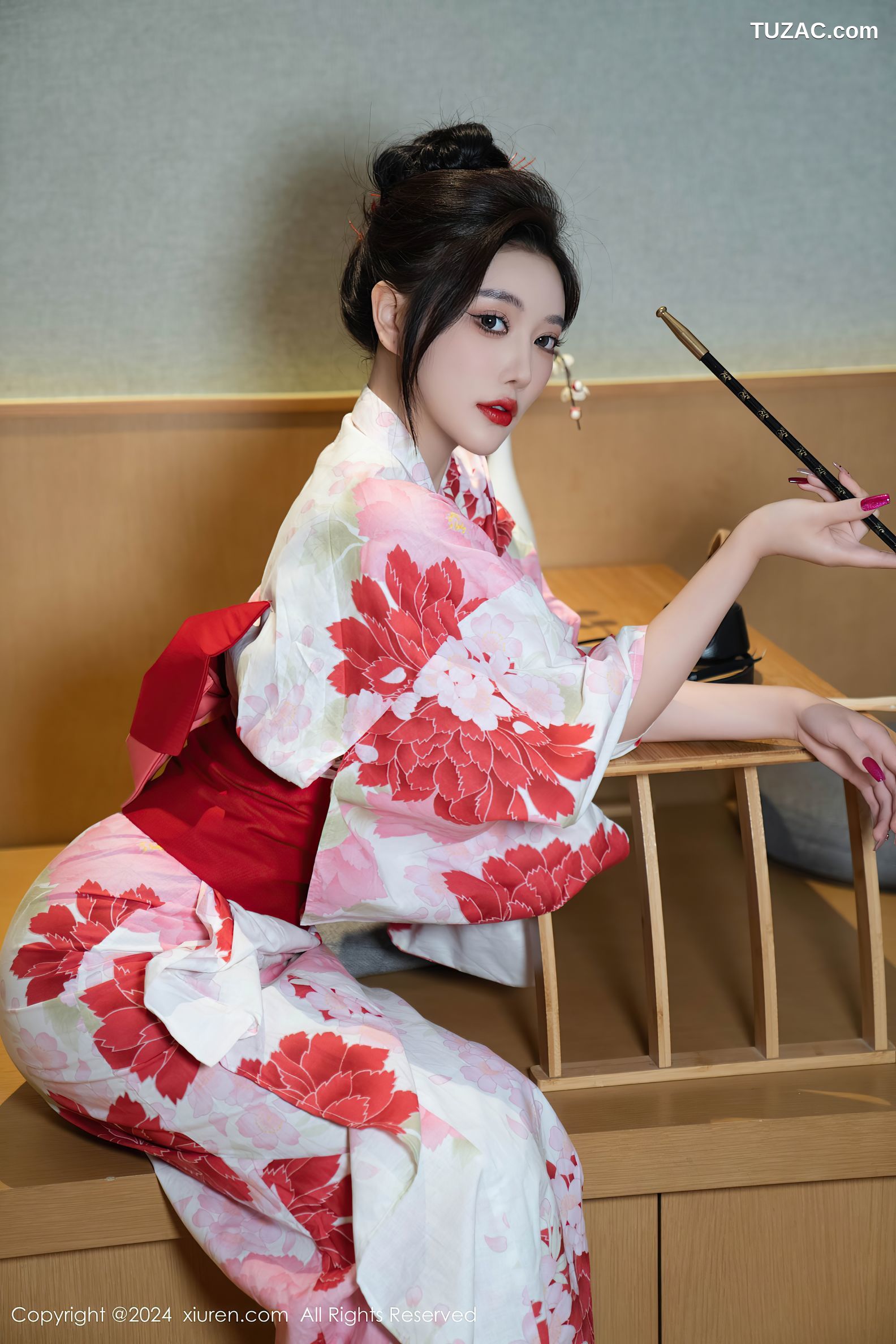 XiuRen秀人网-9208-杨晨晨Yome-红花和服红色情趣内衣-2024.09.25