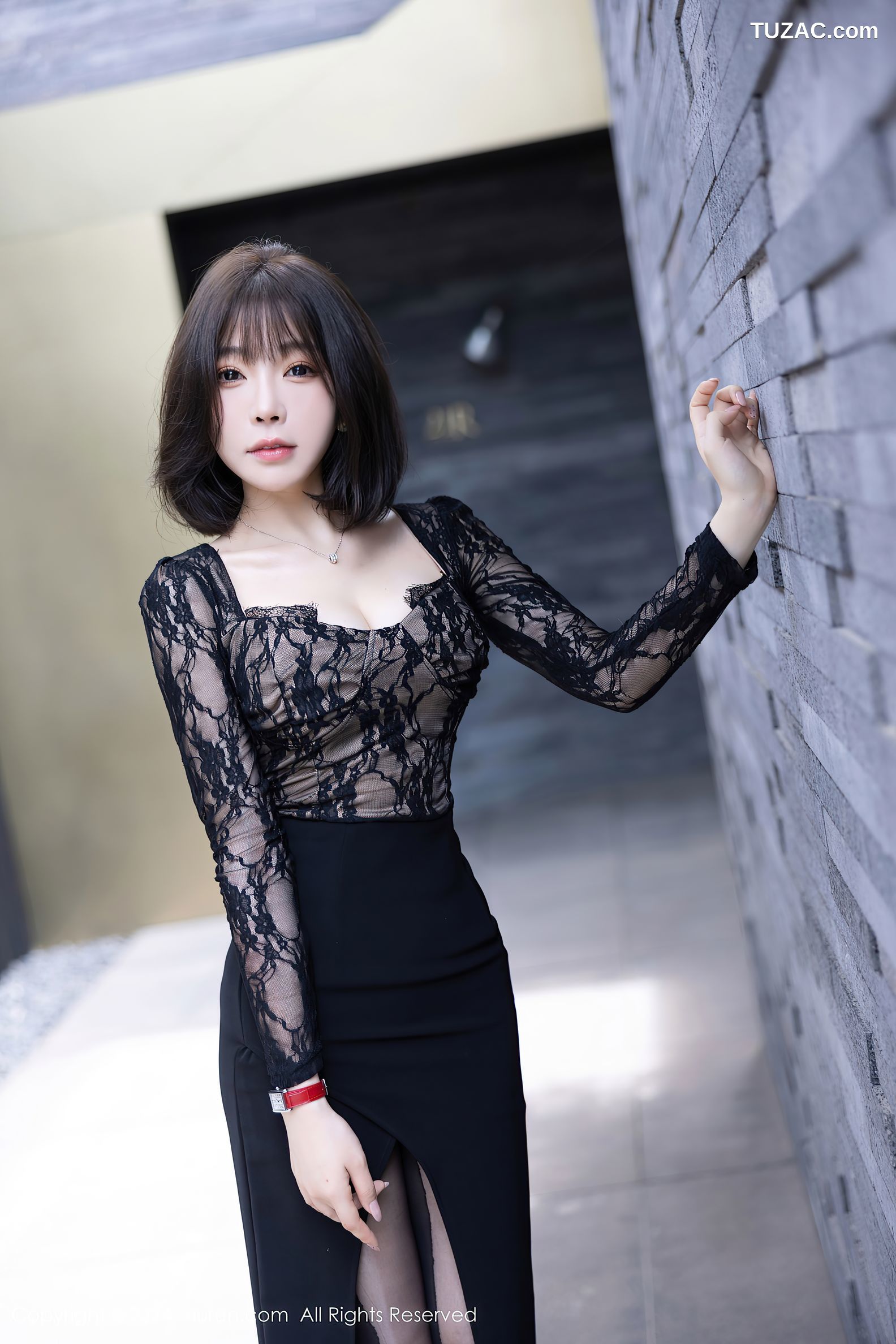 XiuRen秀人网-9257-徐莉芝Booty-黑色蕾丝连衣裙肉色内衣-2024.10.09
