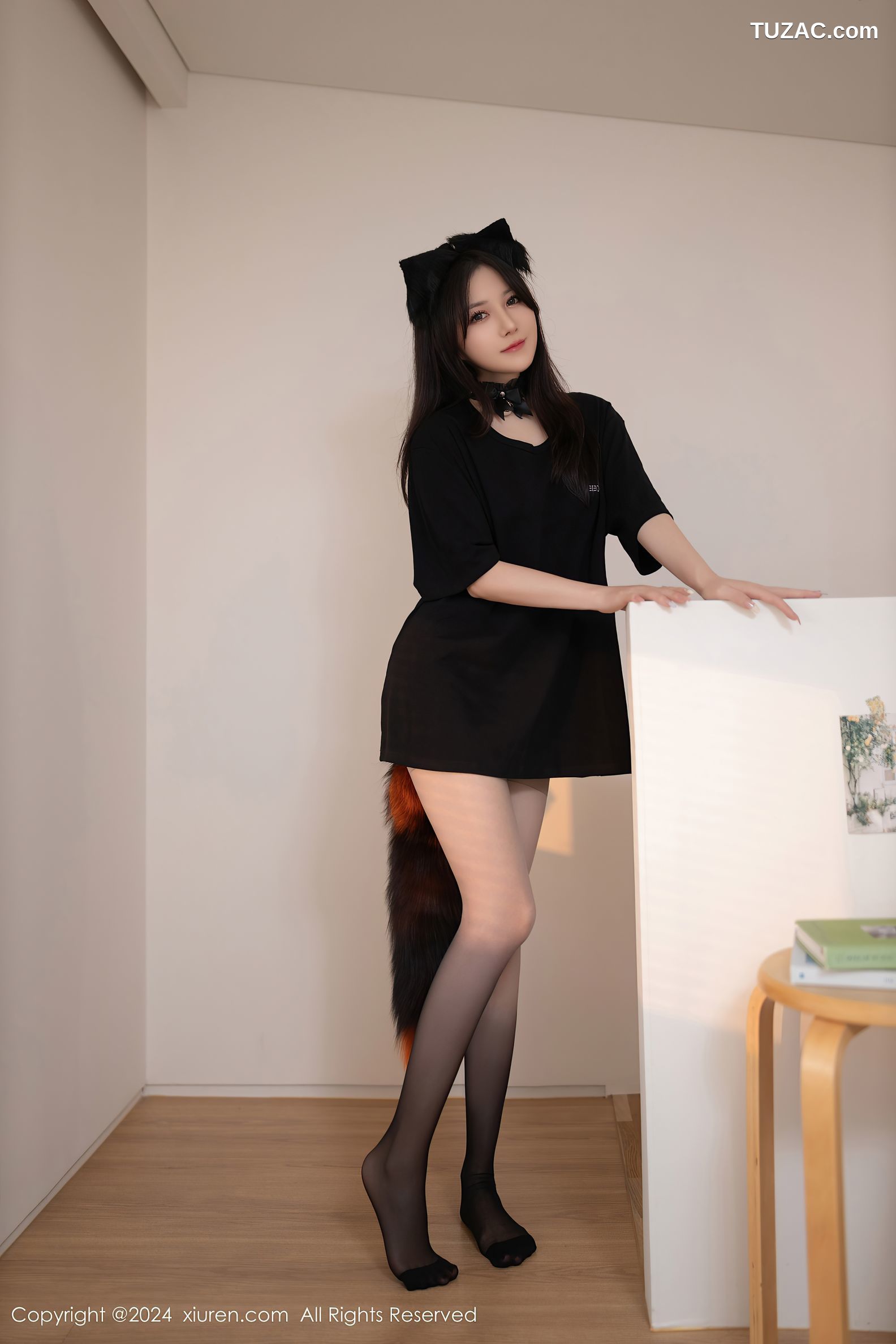 XiuRen秀人网-9314-鱼子酱Fish-黑衣小野猫乳贴爆乳-2024.10.18