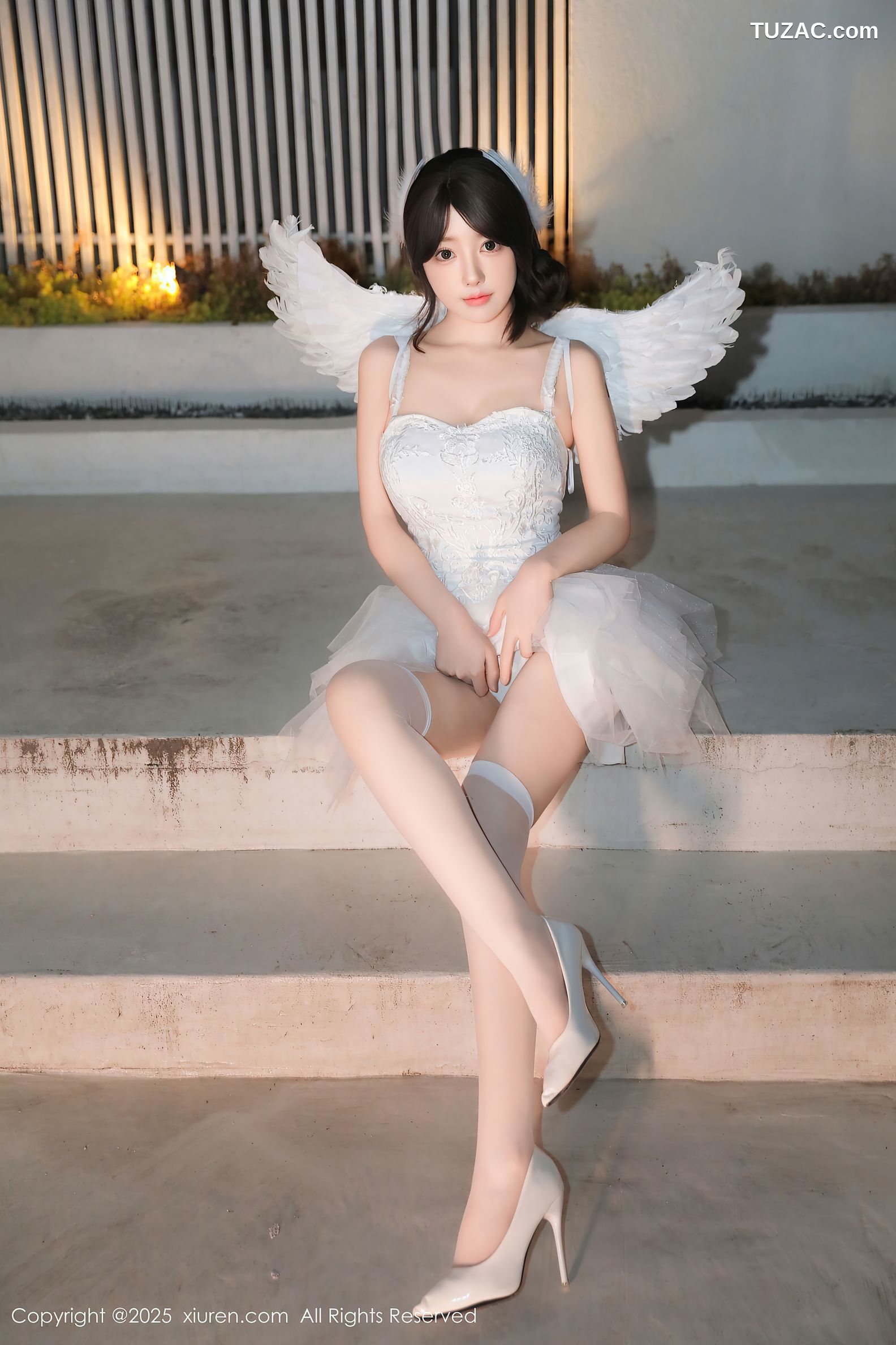 XiuRen秀人网-9742-桃妖夭-白色天使短纱裙白丝爆乳萝莉-2025.01.10
