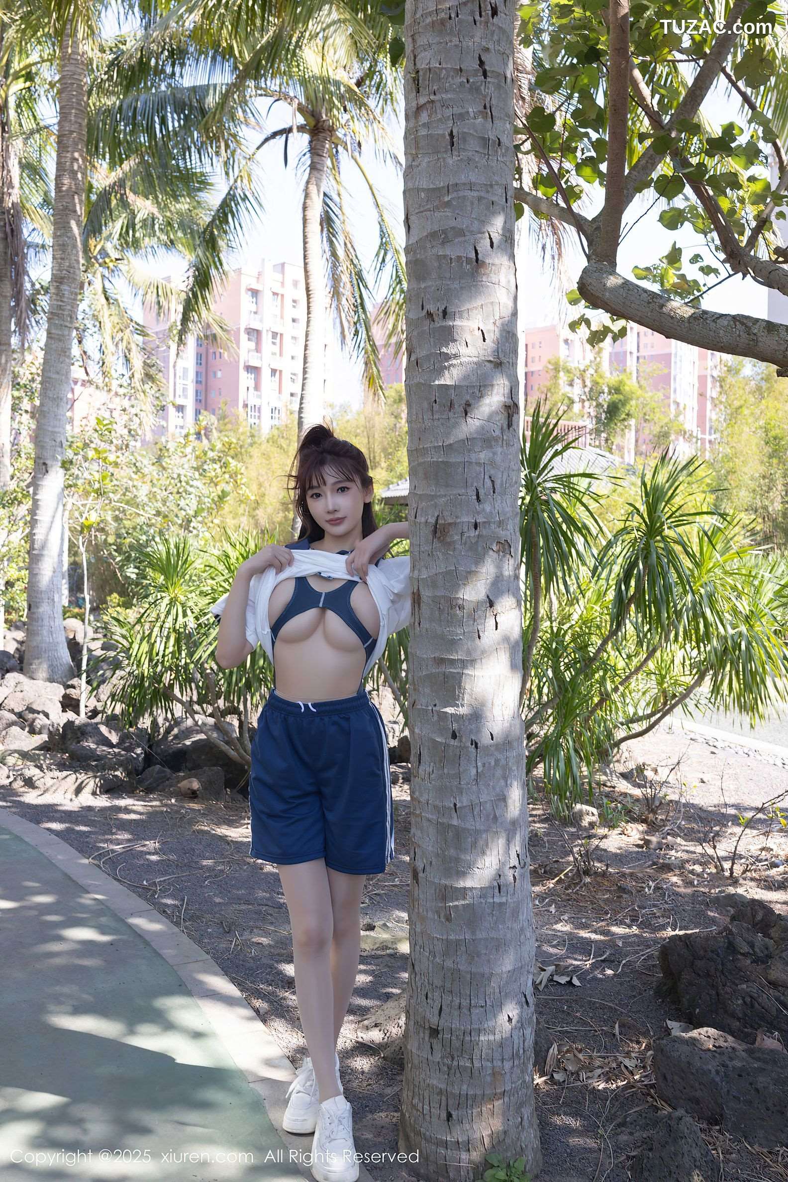 XiuRen秀人网-9979-陆萱萱-女生运动白T蓝短裤浴室比基尼-2025.03.06