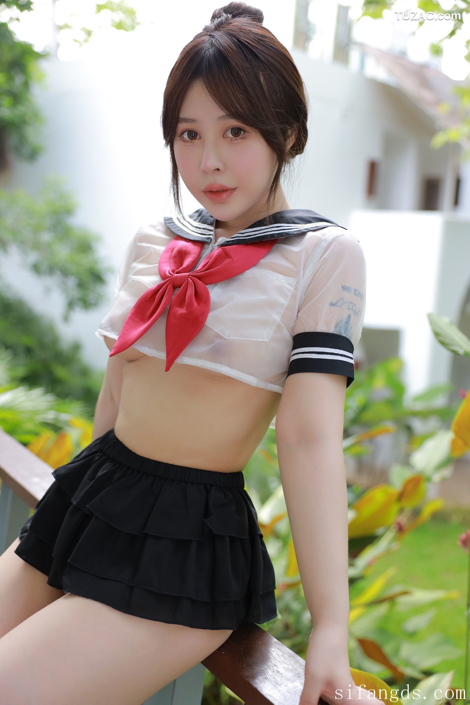 XR-Uncensored-Evelyn艾莉-透明JK-R18-XiuRen秀人网-内购私拍