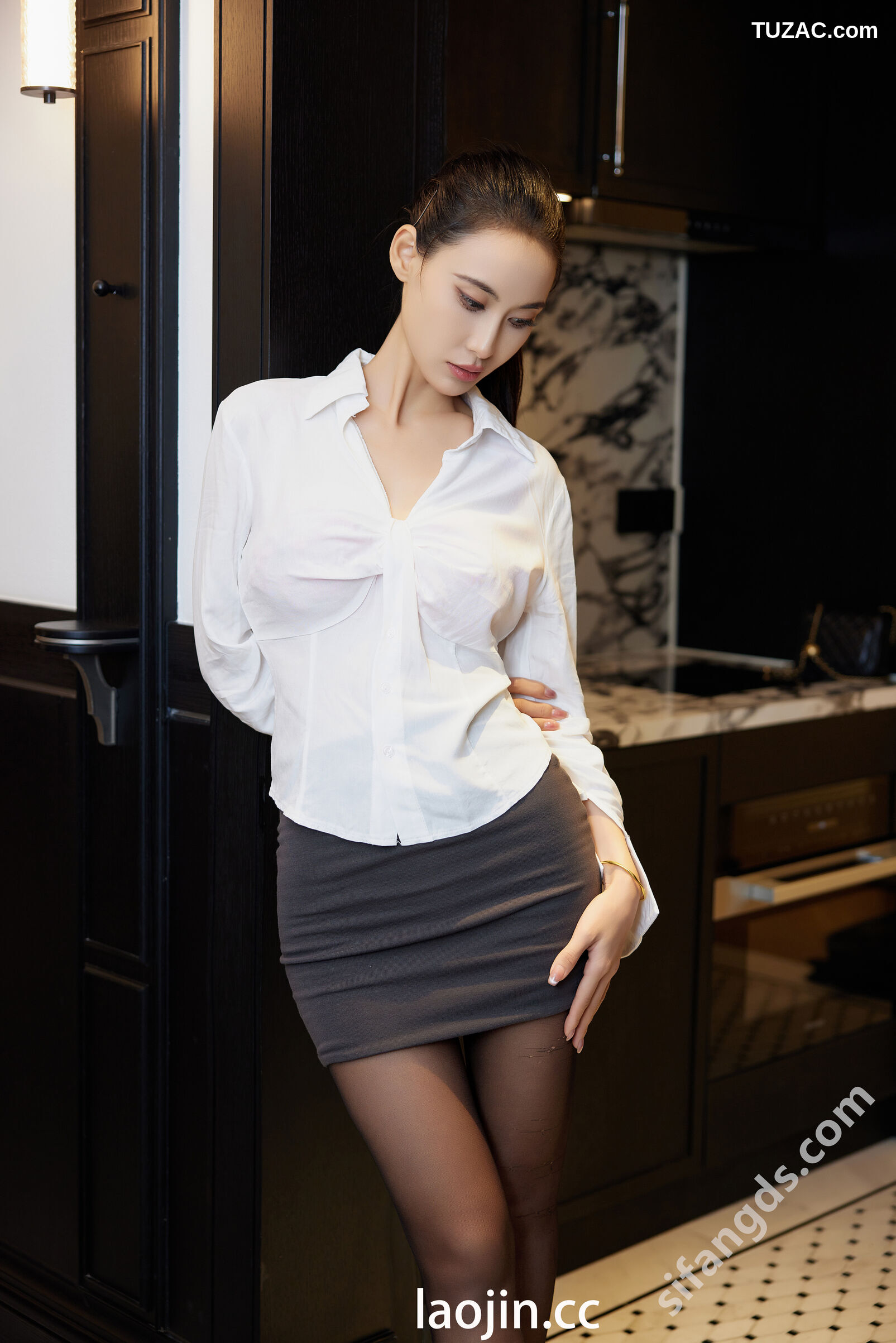 XR-Uncensored-llingyu69-远东饭店完整-XiuRen秀人网-8828-2024.07.09