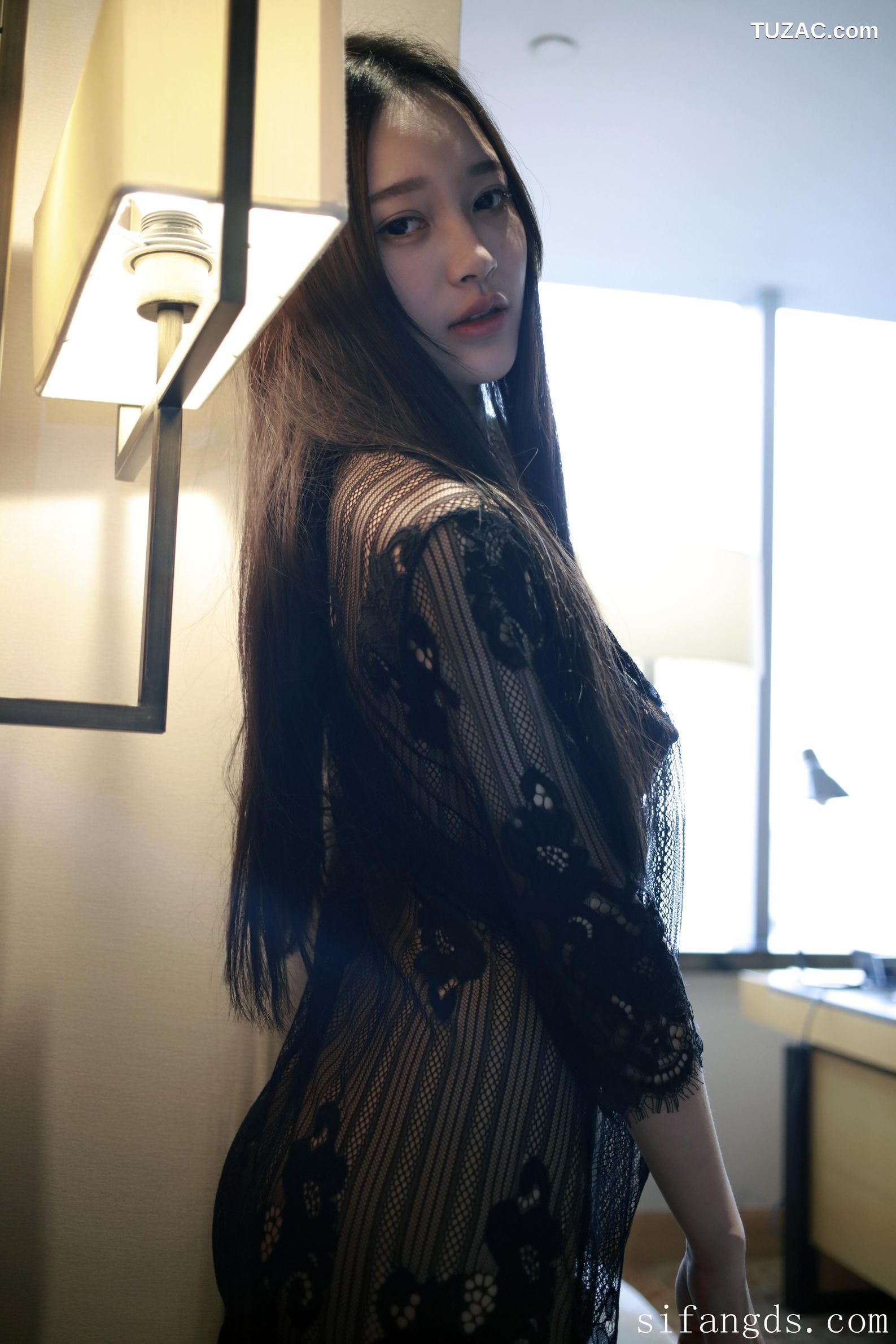 XR-Uncensored-唐琪儿-难掩的春色-MFStar模范学院-092-2017.03.23