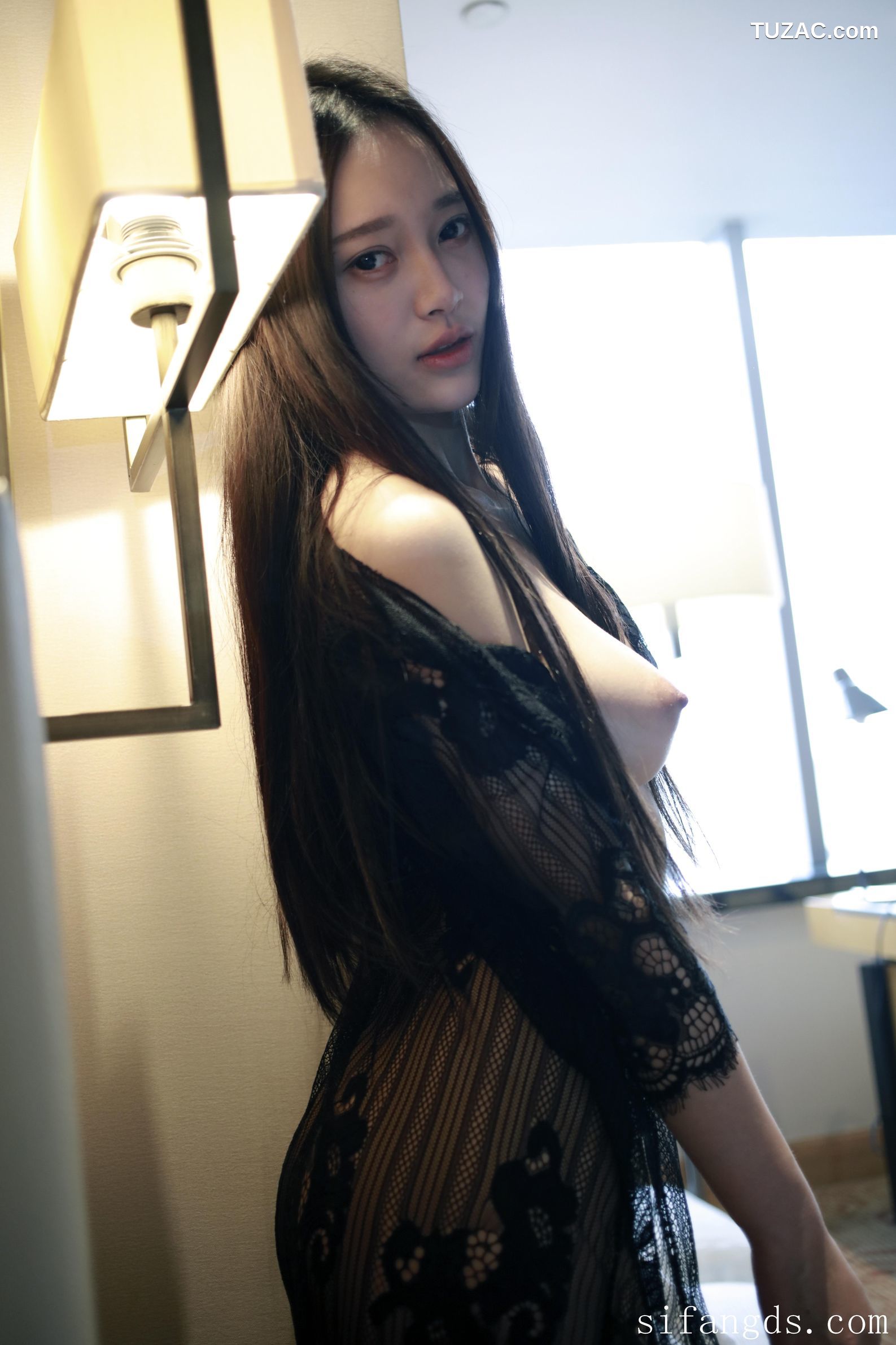 XR-Uncensored-唐琪儿-难掩的春色-MFStar模范学院-092-2017.03.23