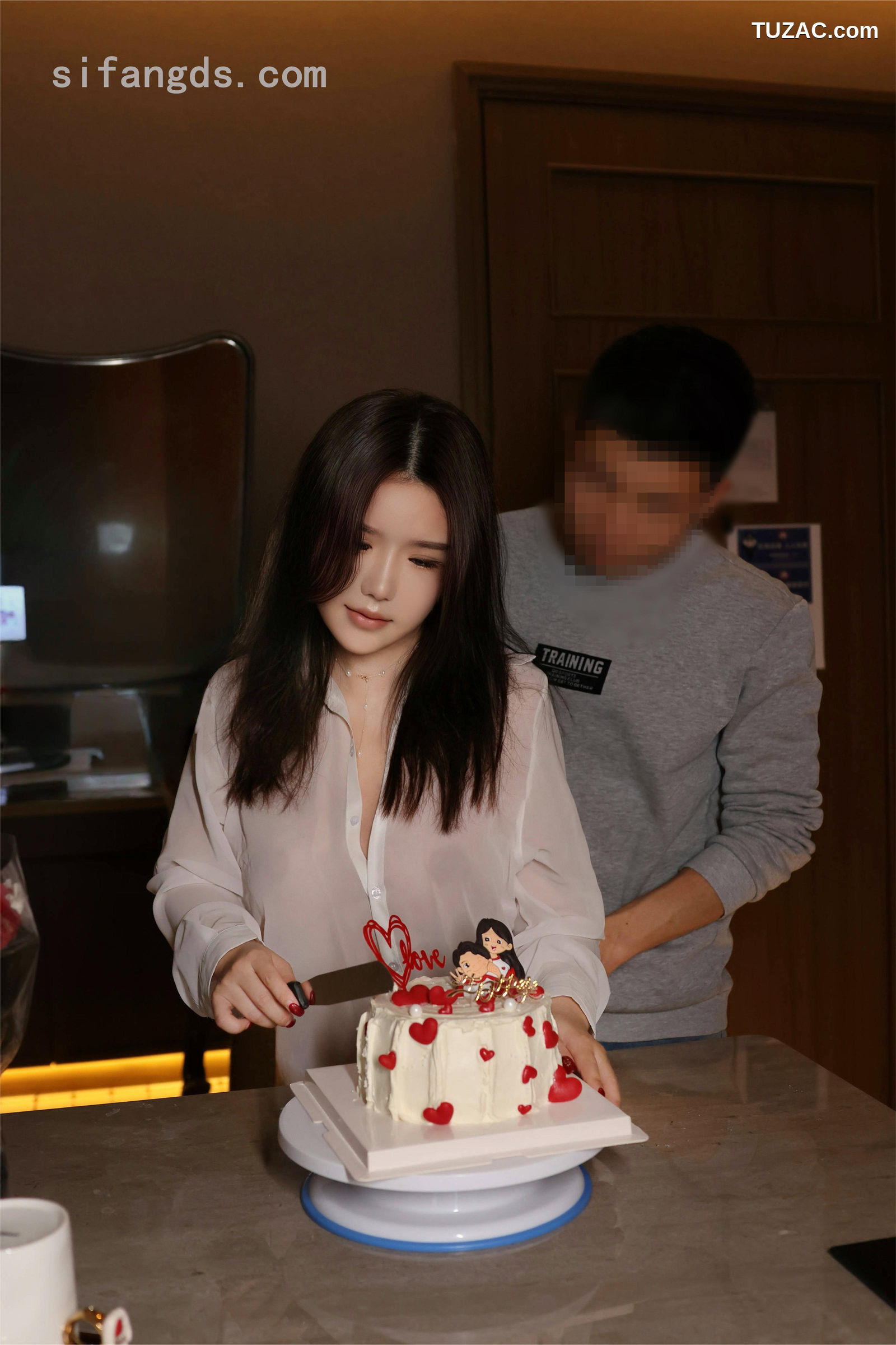 XR-Uncensored-小薯条nienie-结婚纪念日-XiuRen秀人网-9983-人妻剧情轻透白衬衫黑丝亮片情趣内衣爆乳-2025.03.07