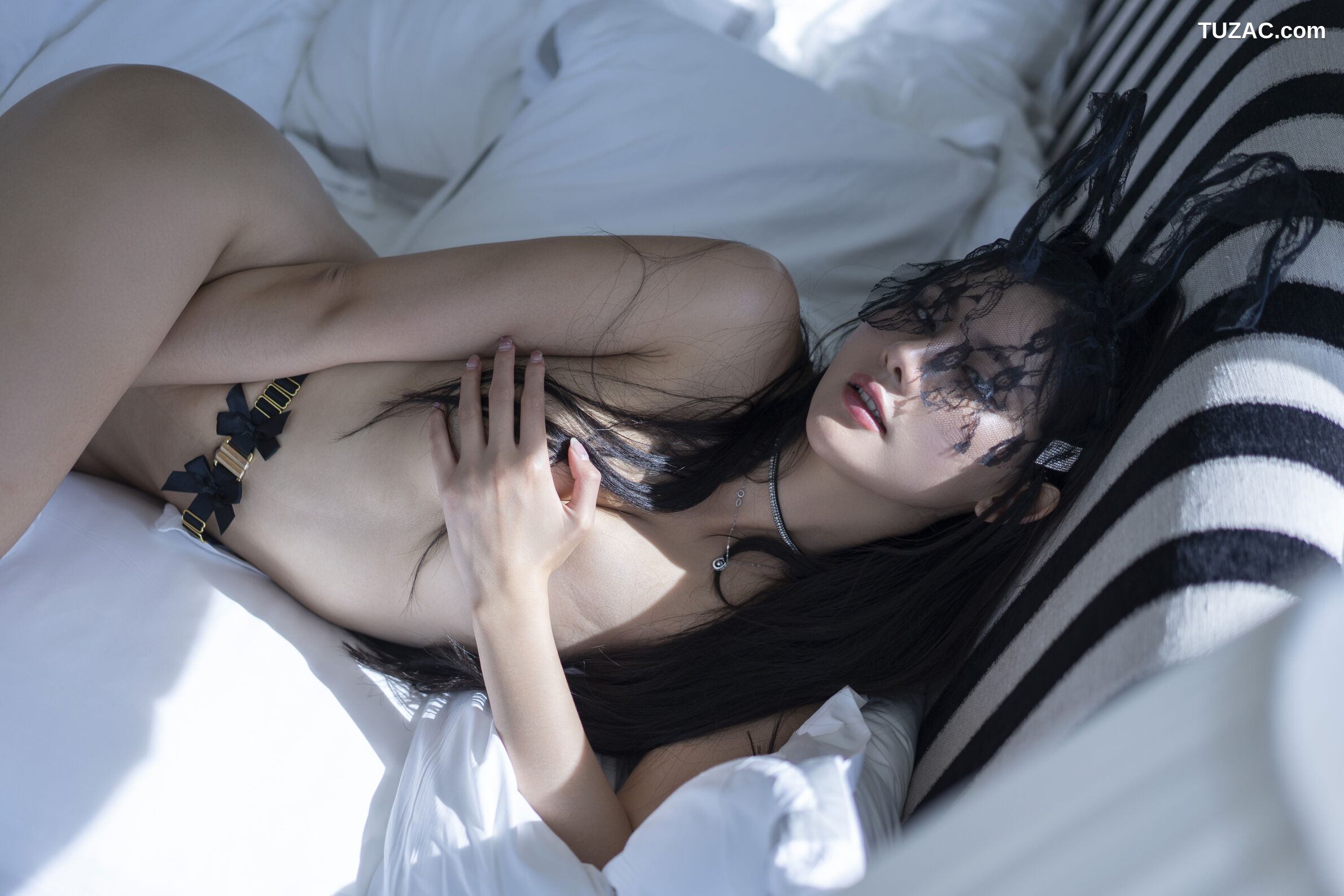 XR-Uncensored-就是阿朱啊-黑涩兔女郎-内购无水印