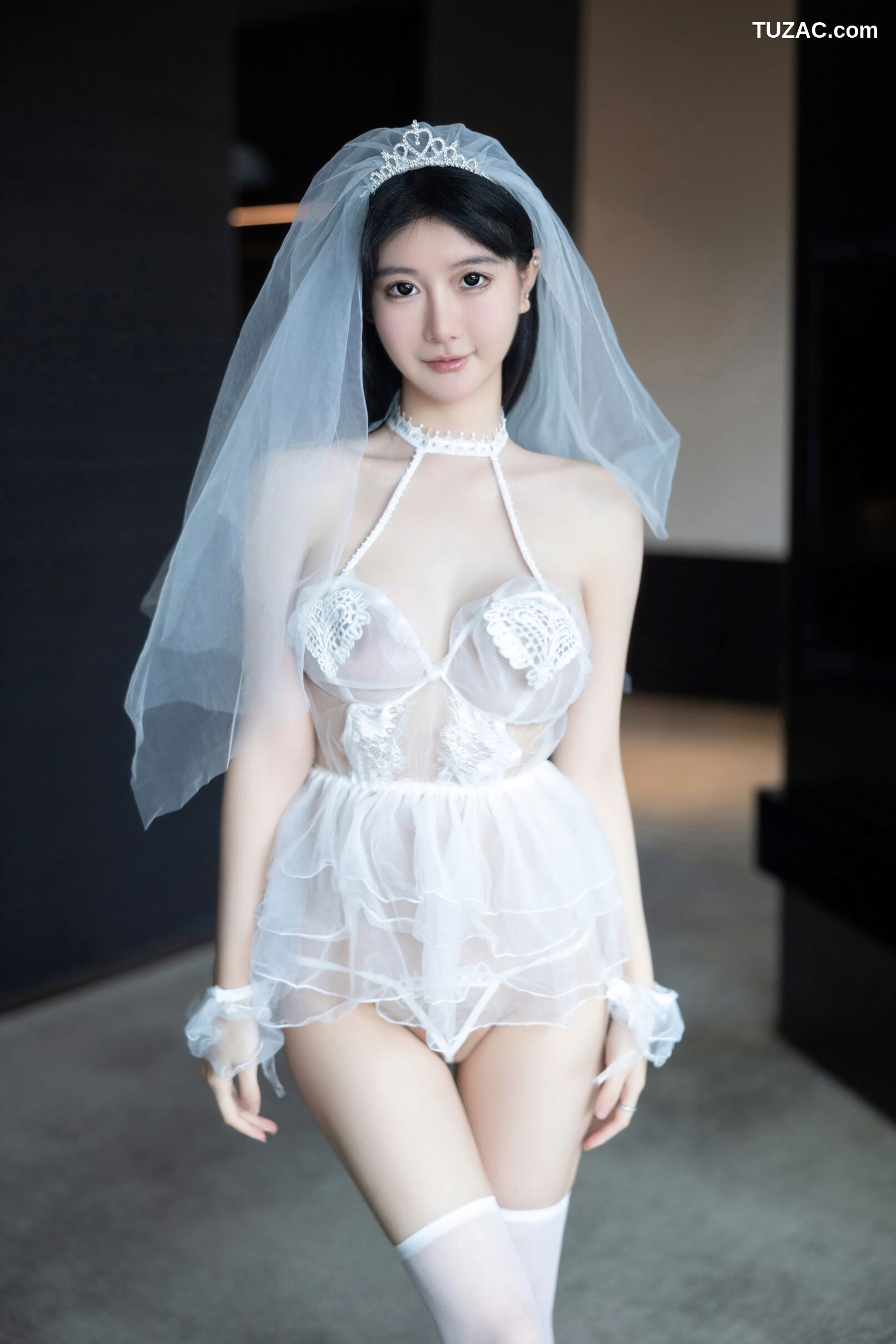 XR-Uncensored-幼幼-婚纱双跳蛋-XiuRen秀人网-7165-2023.07.31