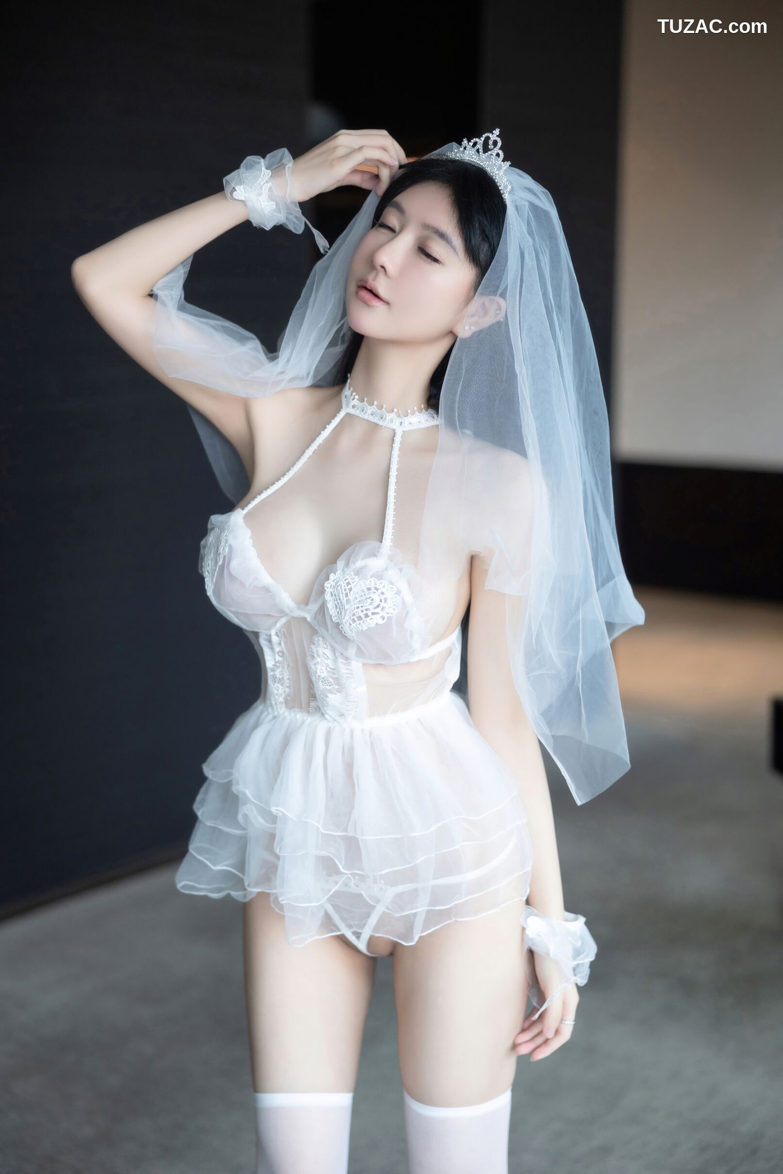 XR-Uncensored-幼幼-婚纱双跳蛋-XiuRen秀人网-7165-2023.07.31