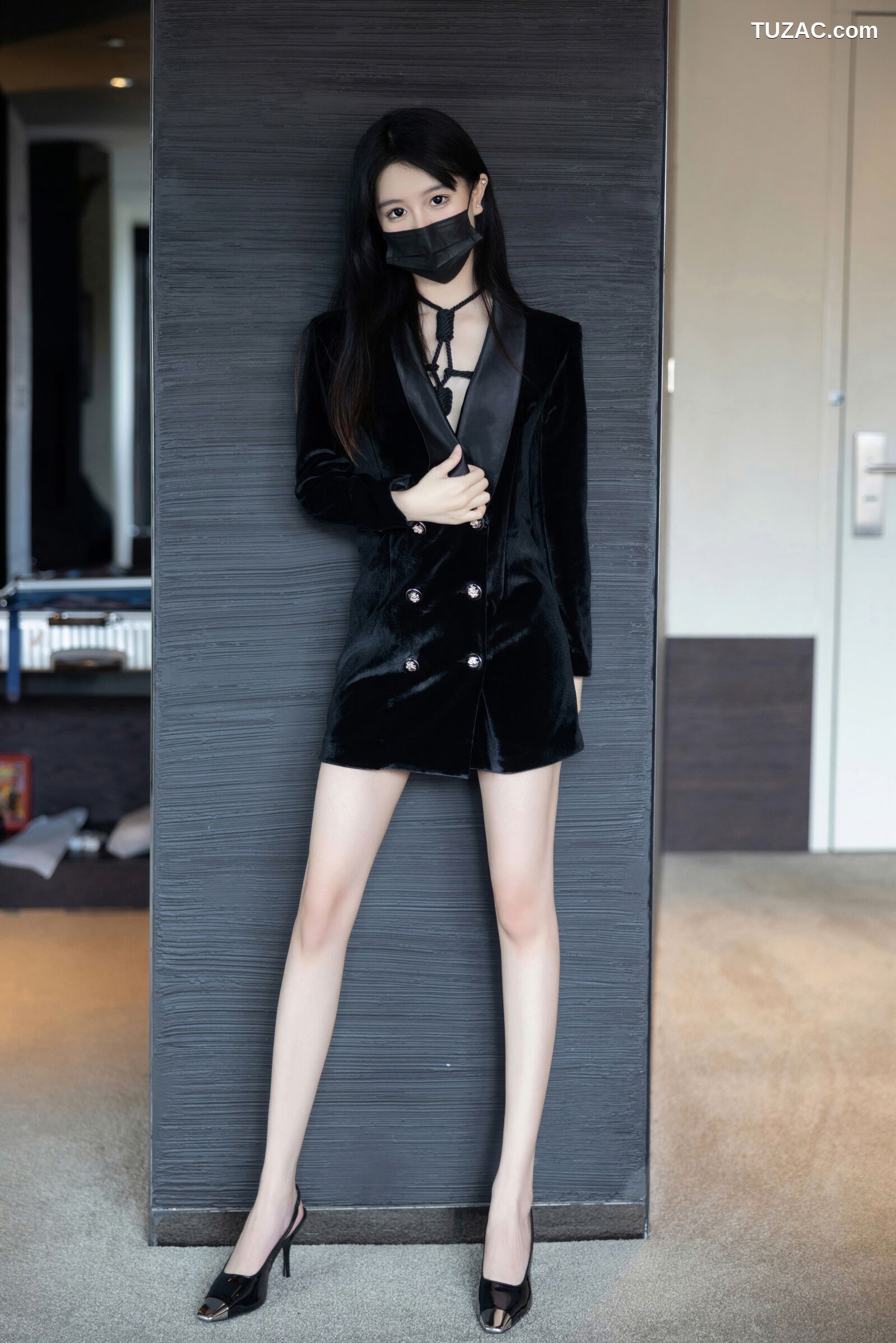 XR-Uncensored-幼幼-黑色绳缚-XiuRen秀人网-7121-2023.07.21