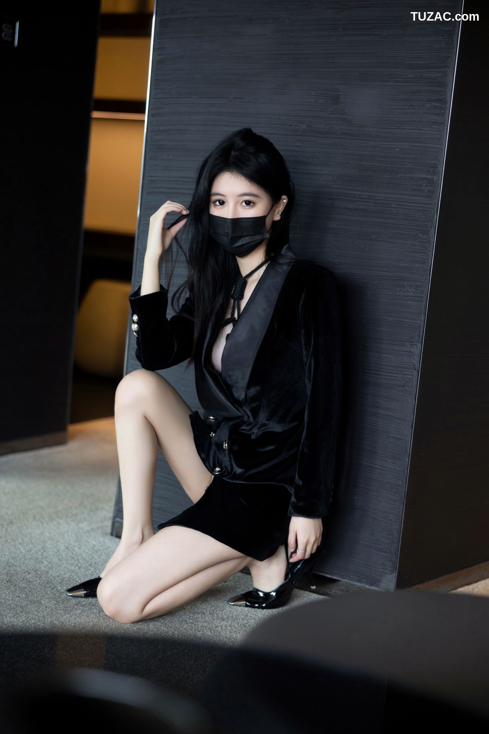 XR-Uncensored-幼幼-黑色绳缚-XiuRen秀人网-7121-2023.07.21