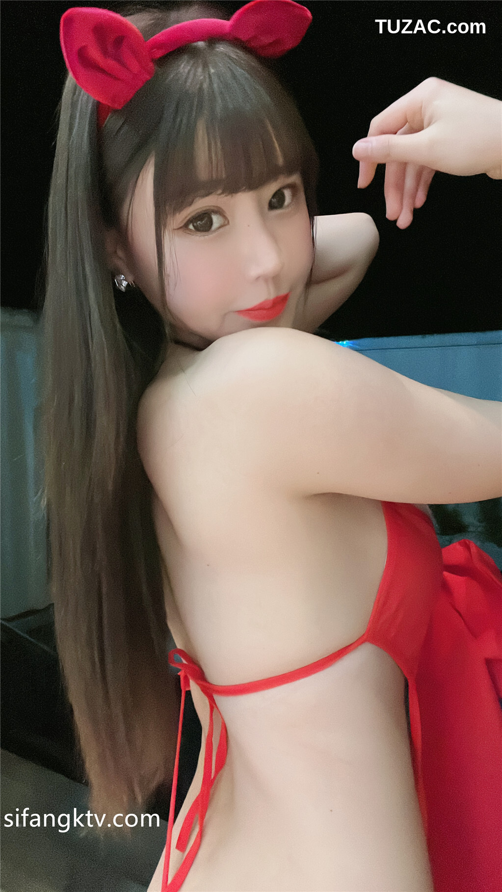 XR-Uncensored-朱可儿-内部私购-号称『坚持不到十秒』新作《我是你的新年礼物》