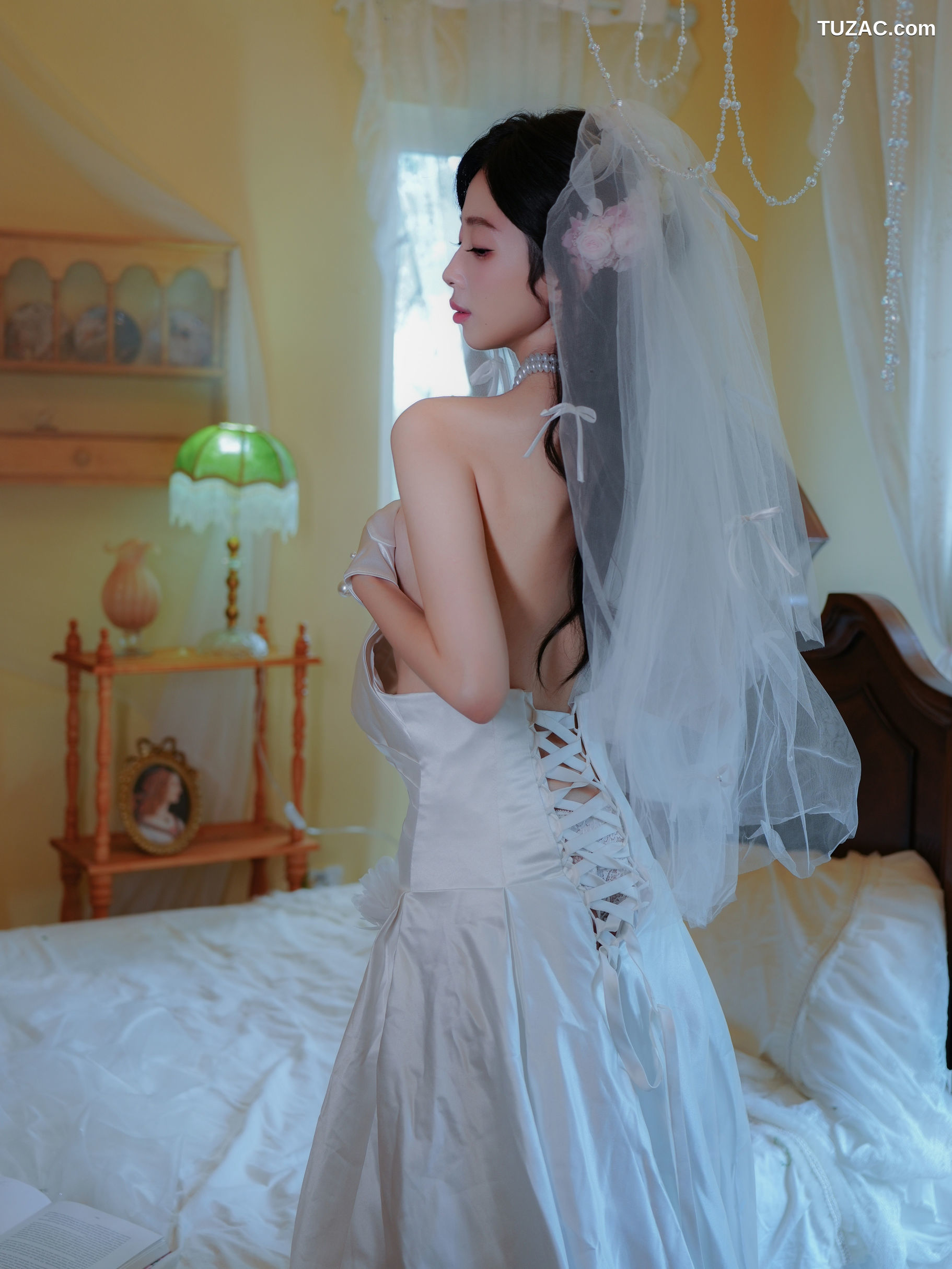 XR-Uncensored-朱朱molly-新人首秀洁白婚纱-XiuRen秀人网-10769-内购私拍-2025.09.16