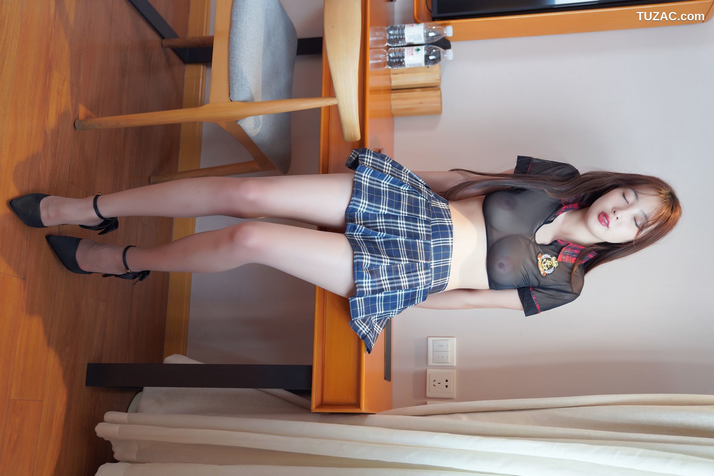 XR-Uncensored-林星阑-绝密-16K超清特写-XiuRen秀人网-内购私拍-4