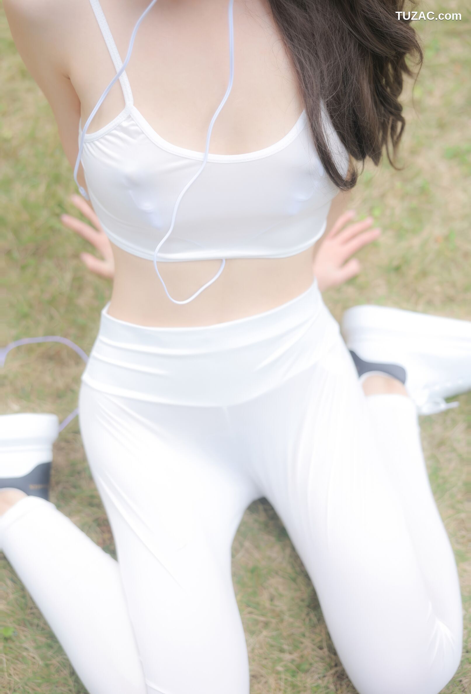 XR-Uncensored-桃妖夭-户外-内购无水印-XiuRen秀人网-8132-2024.02.23