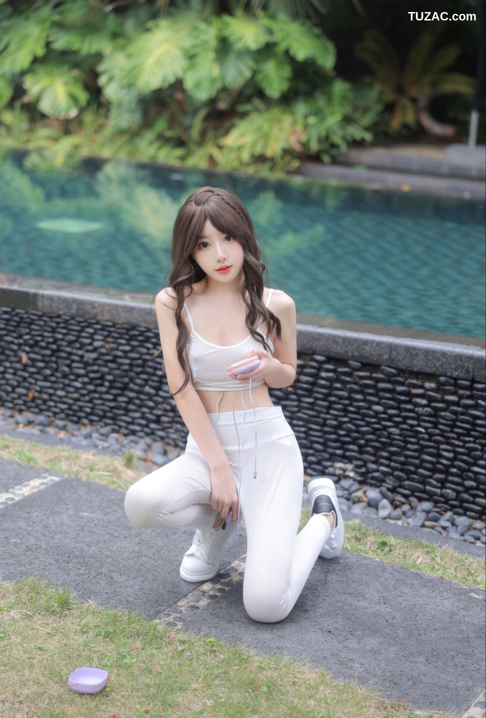XR-Uncensored-桃妖夭-户外-内购无水印-XiuRen秀人网-8132-2024.02.23