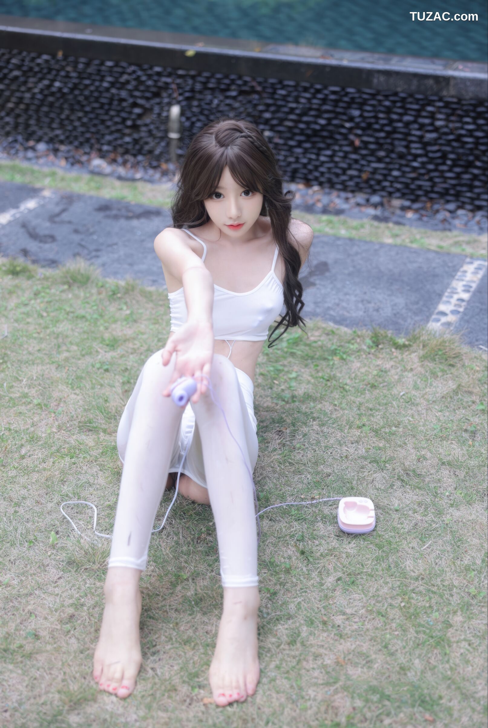 XR-Uncensored-桃妖夭-户外-内购无水印-XiuRen秀人网-8132-2024.02.23