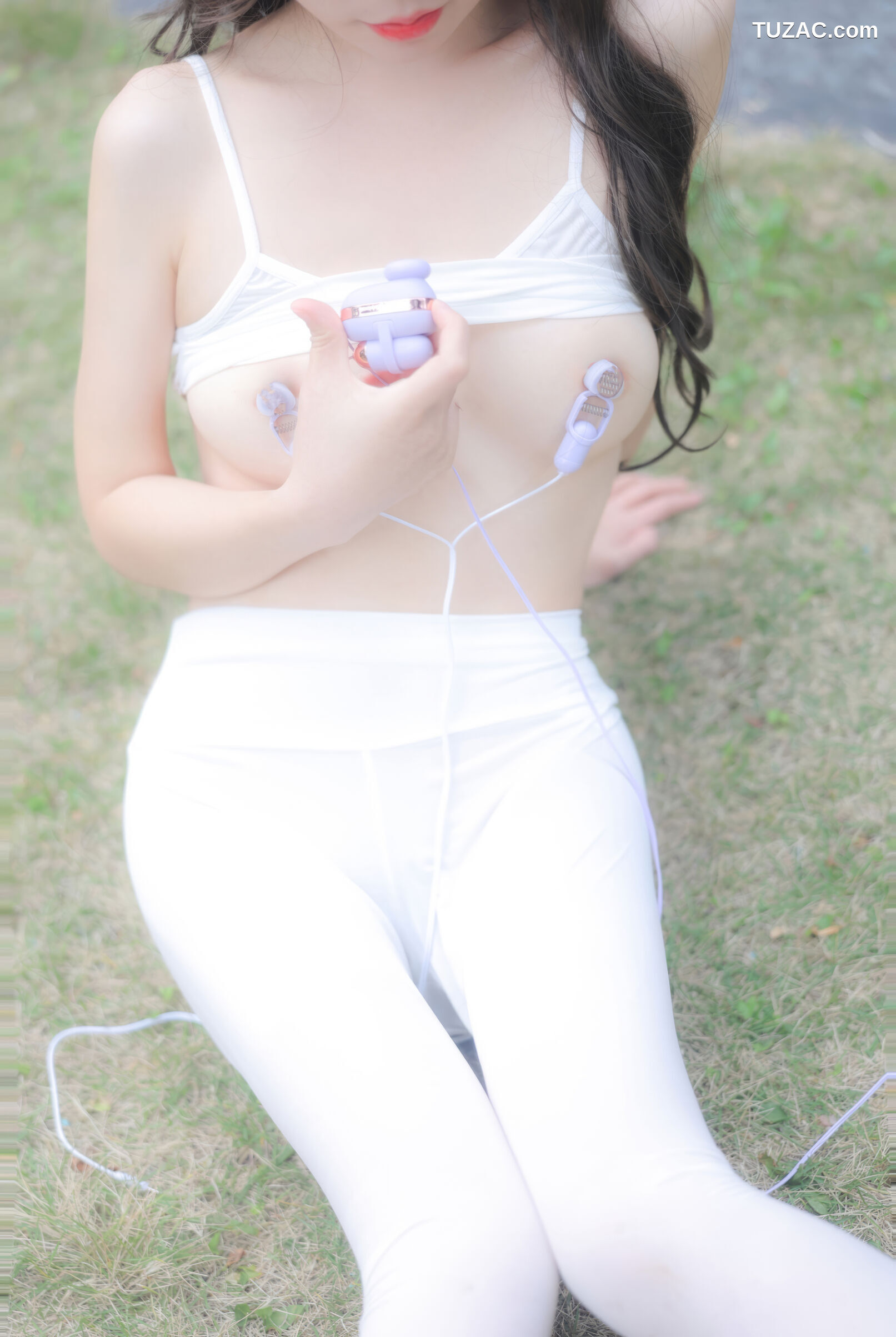 XR-Uncensored-桃妖夭-户外-内购无水印-XiuRen秀人网-8132-2024.02.23
