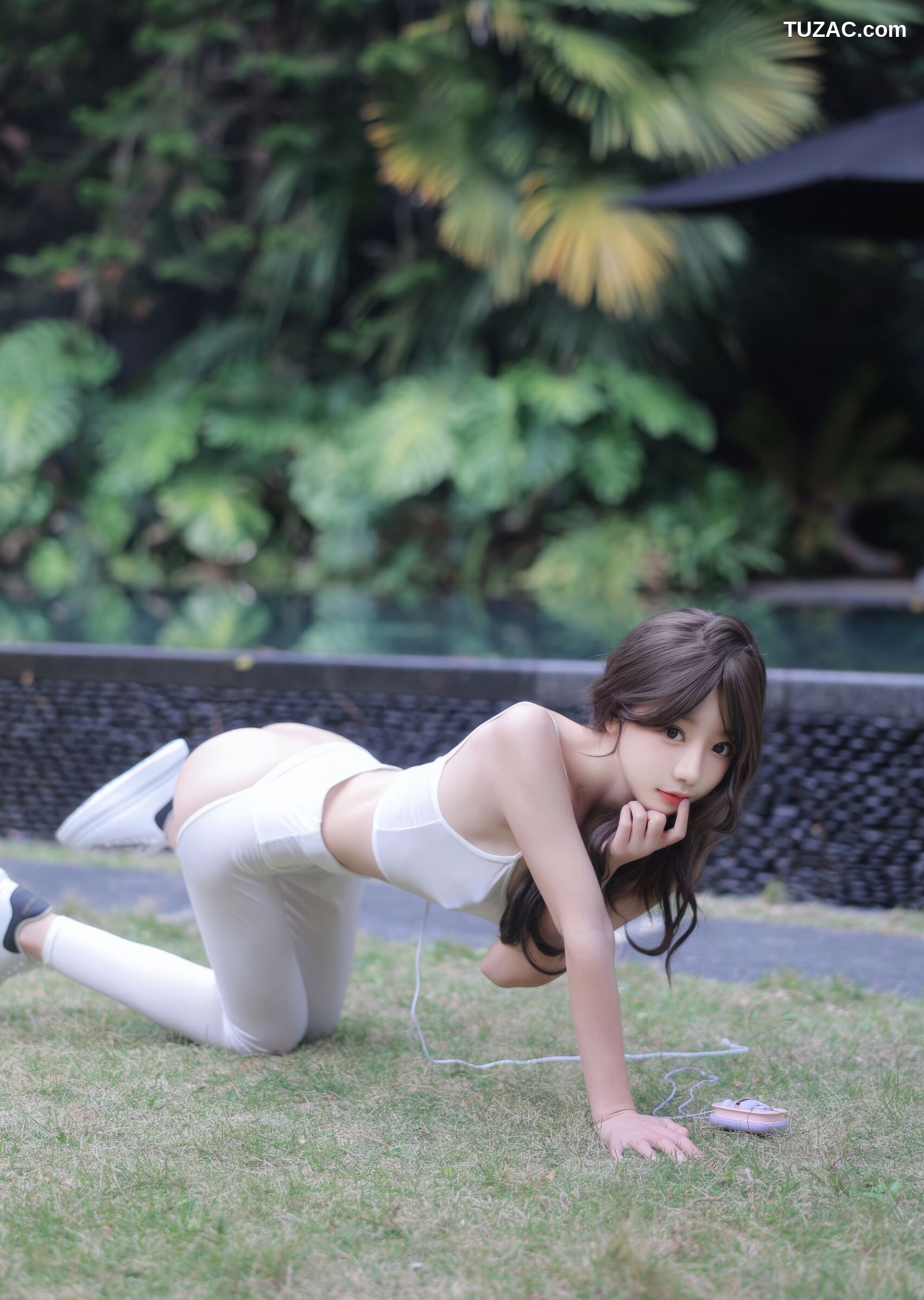 XR-Uncensored-桃妖夭-户外-内购无水印-XiuRen秀人网-8132-2024.02.23