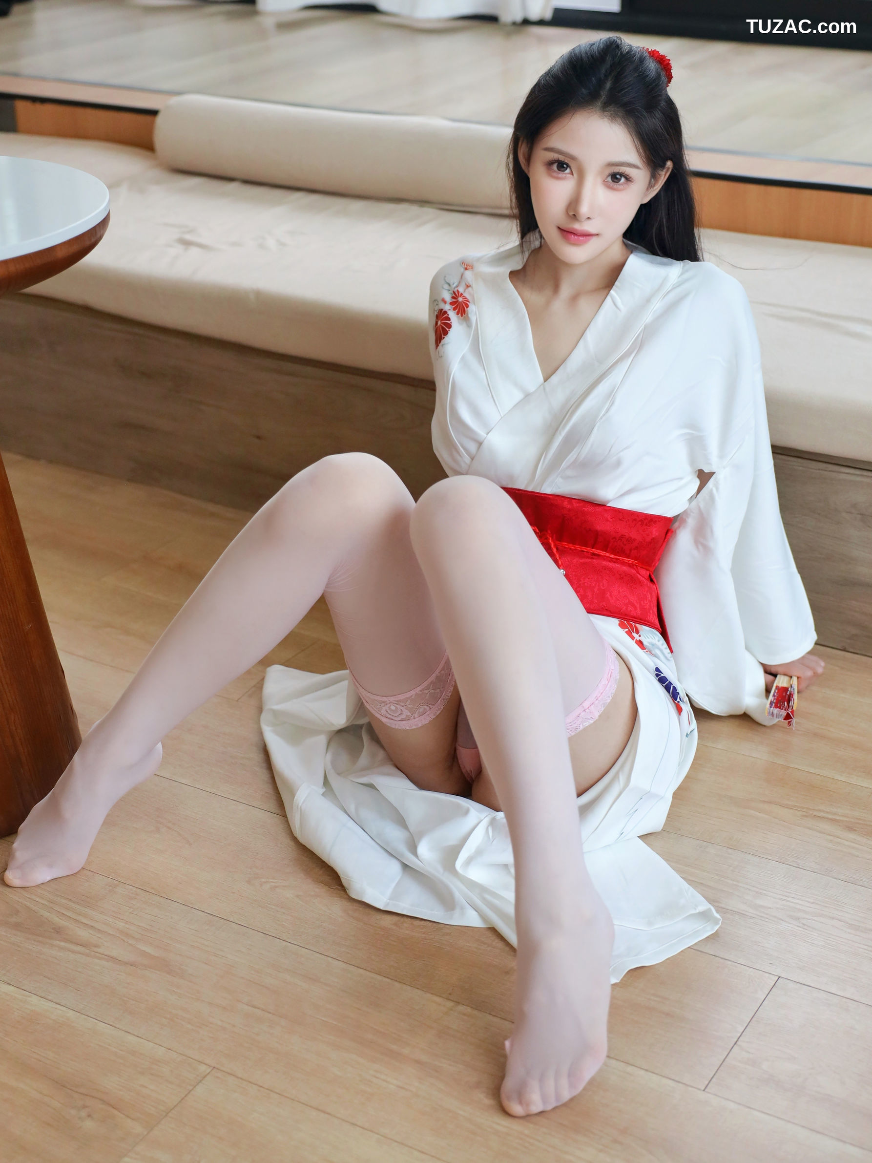 XR-Uncensored-梨霜儿-潘金莲-R18-Xiuren秀人网-10767-内购私拍-2025.09.15