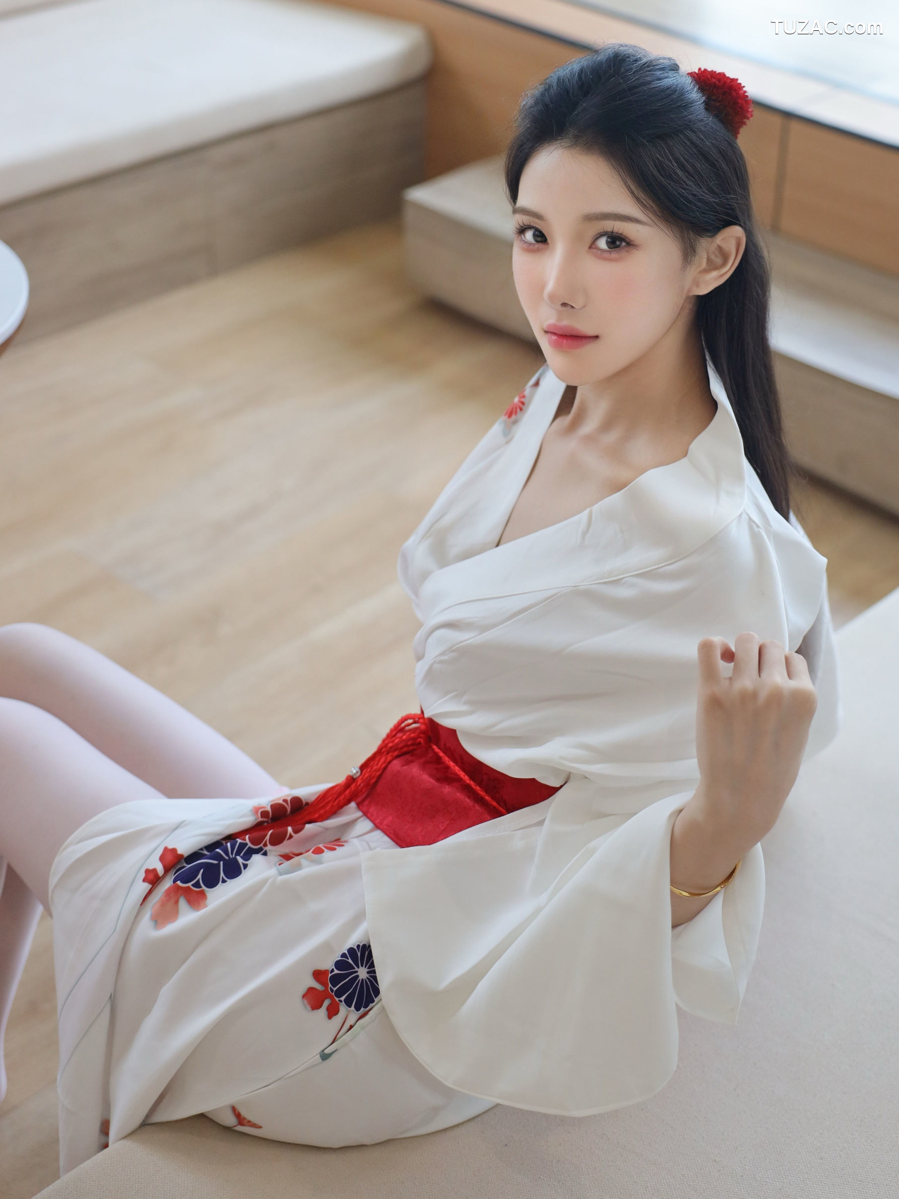 XR-Uncensored-梨霜儿-潘金莲-R18-Xiuren秀人网-10767-内购私拍-2025.09.15