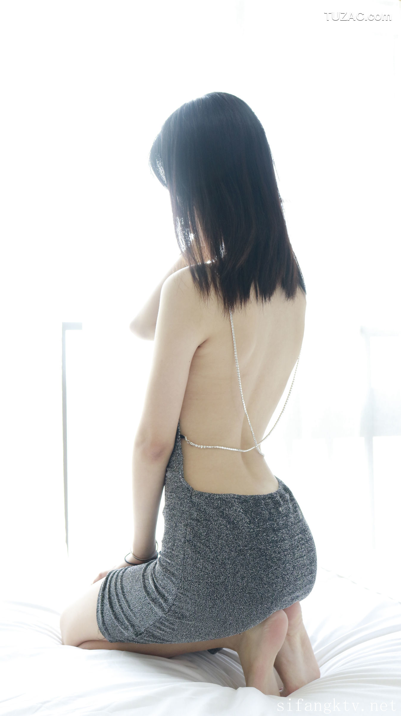 XR-Uncensored-谢小蒽-窗边的私语