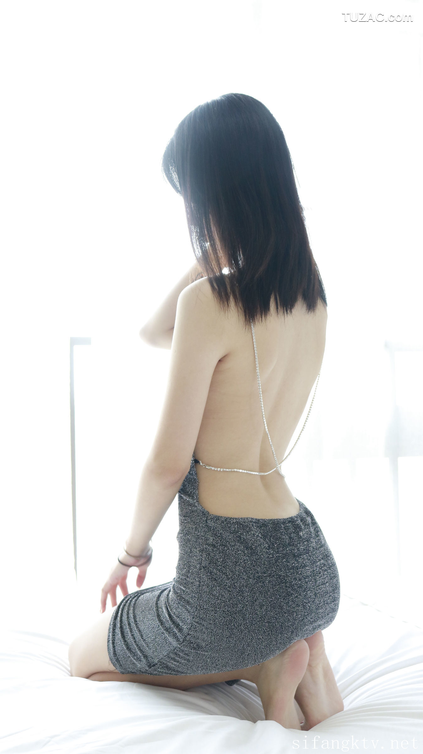 XR-Uncensored-谢小蒽-窗边的私语