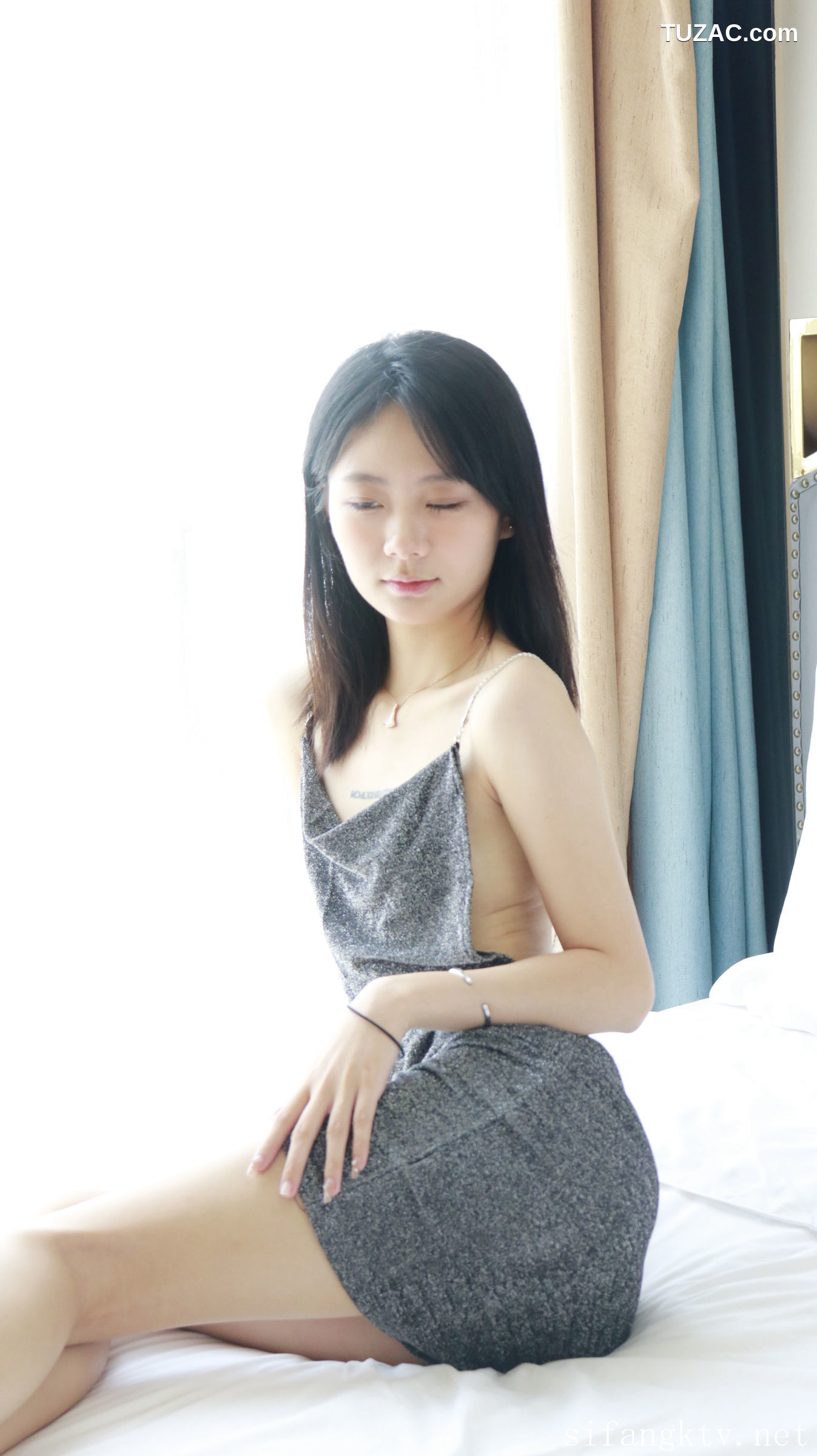 XR-Uncensored-谢小蒽-窗边的私语