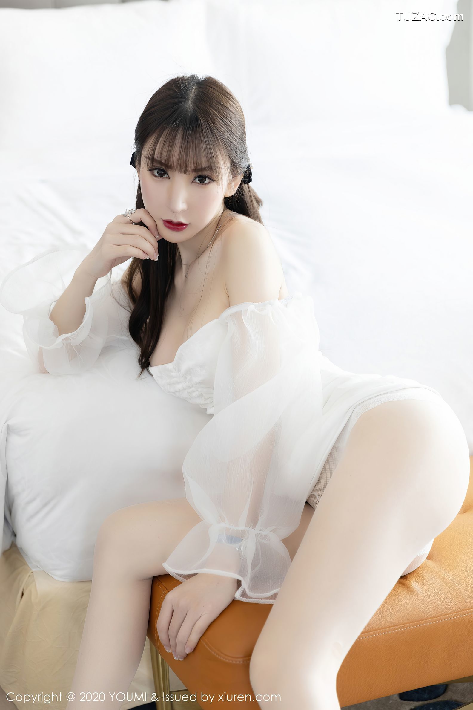 YouMi尤蜜荟-570-周于希-《洁白轻透的服饰轻裹曼妙娇躯》-2020.12.10