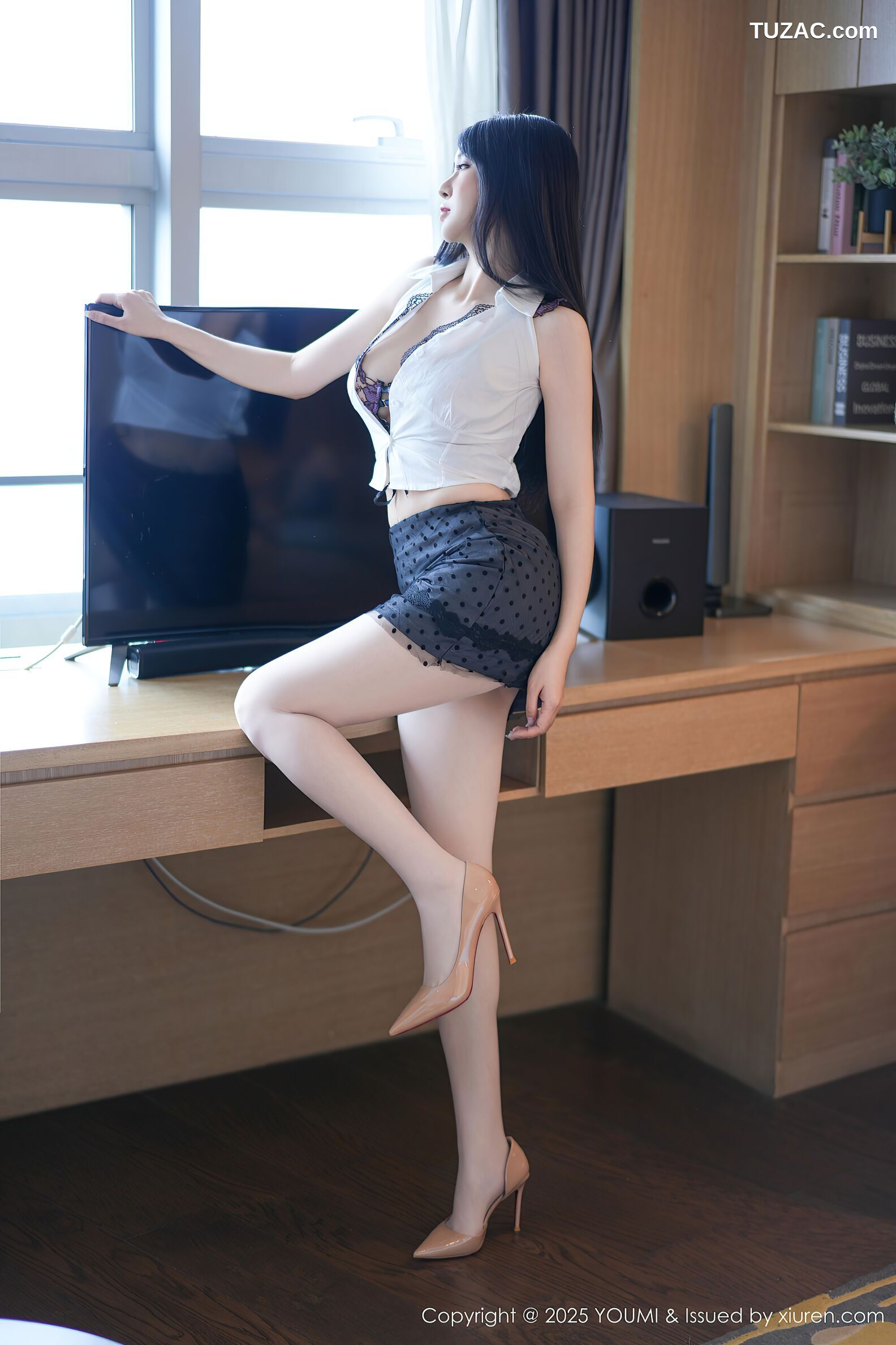 YouMi尤蜜荟-1169-凯竹Quinn-白衬衫波点短裙紫蕾丝内衣-2025.09.24